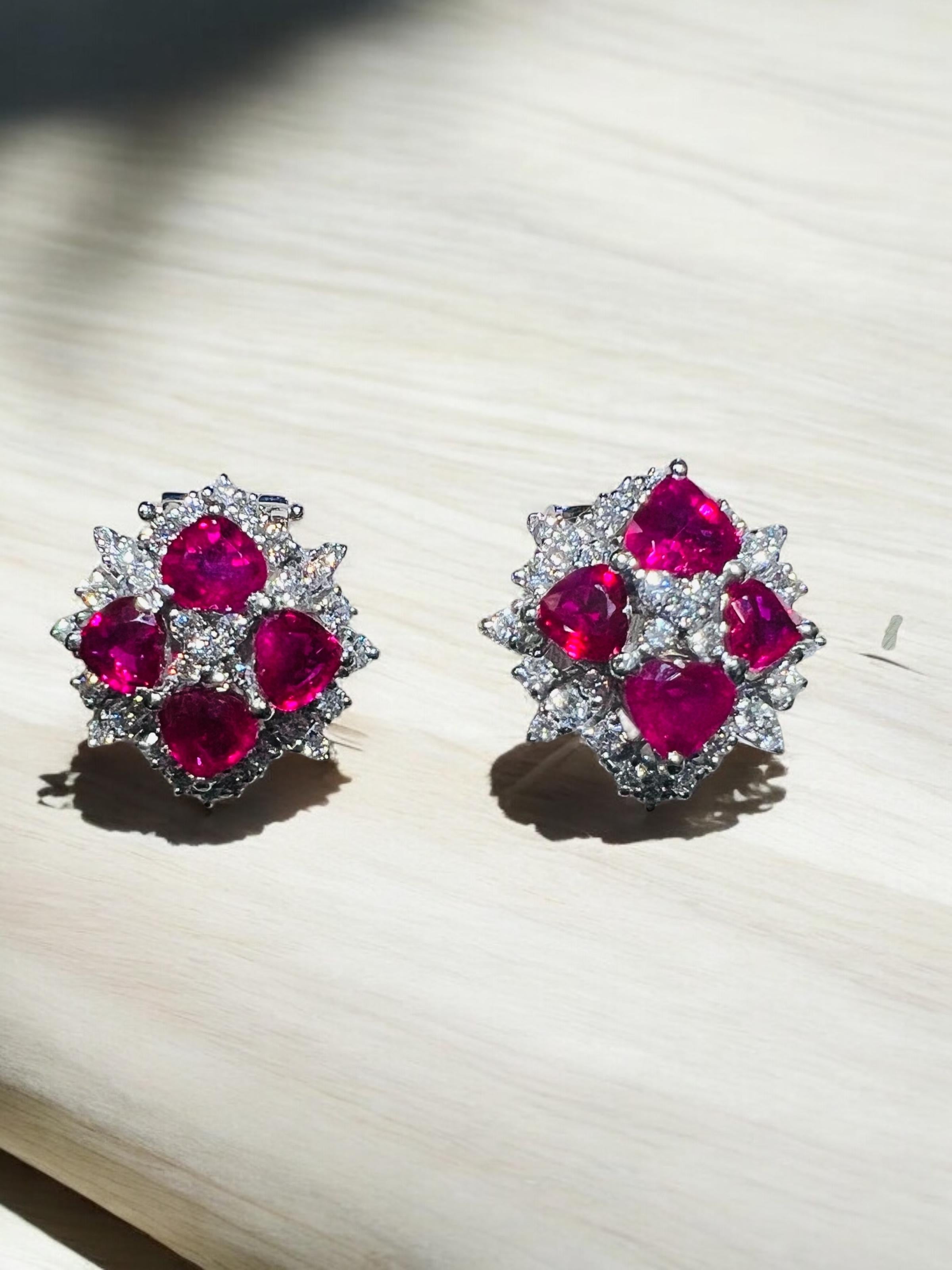 Pendientes 8 Rubíes talla corazón, Diamantes, Oro 18 Quilates en venta 1