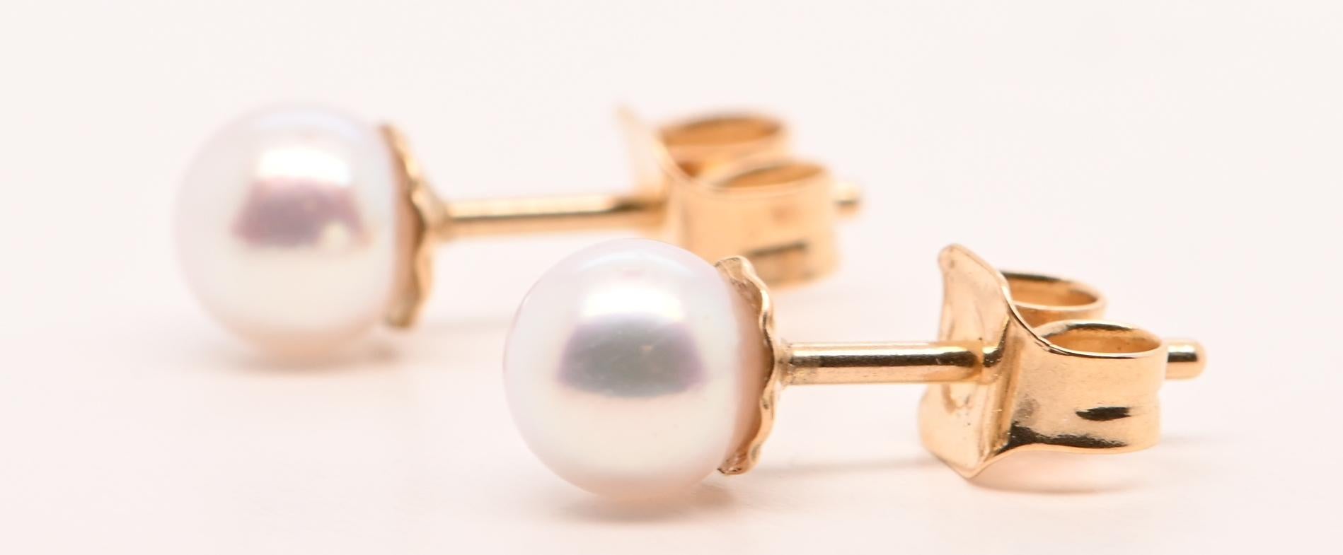 Earrings Akoya Pearls Yellow Gold 18 Carats In New Condition For Sale In Vannes, FR