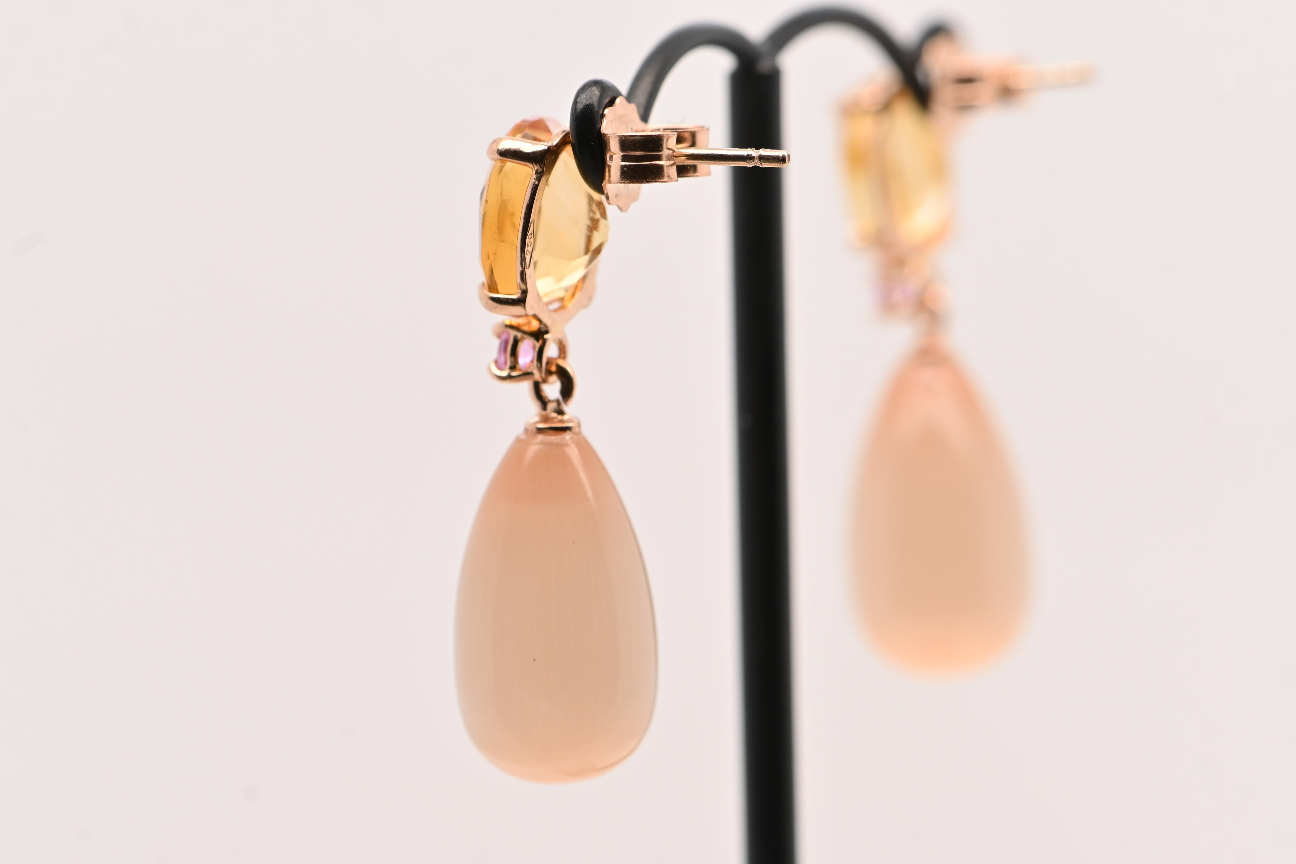 Pendientes Citrino, Piedras Luna Melocotón, Zafiro Rosa y Oro Amarillo 18 Quilates en Nuevo estado para la venta en Vannes, FR