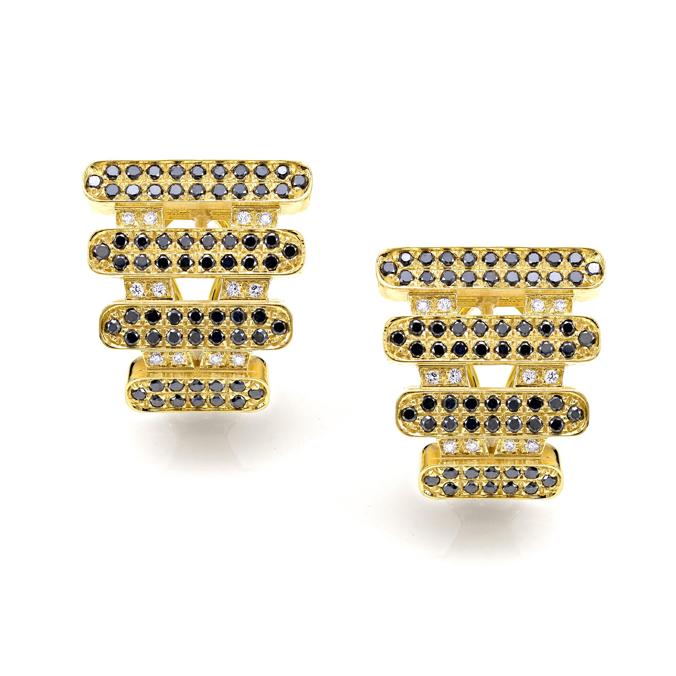 Collection de boucles d'oreilles Moonlight en or jaune 18 carats et diamants Neuf - En vente à Milano, Lombardia