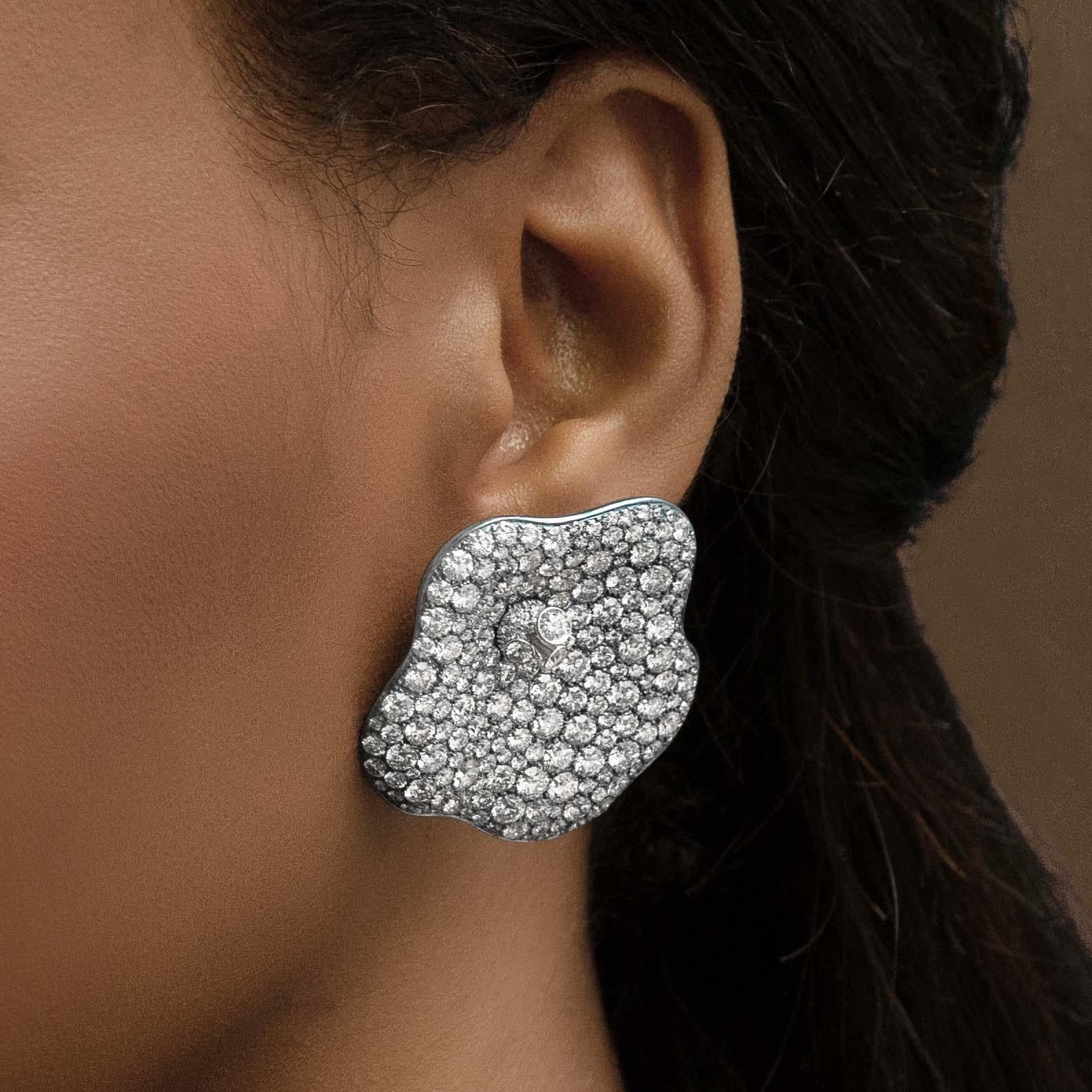 Contemporary Earrings crafted in 18K White Gold, White Diamonds and Titanium