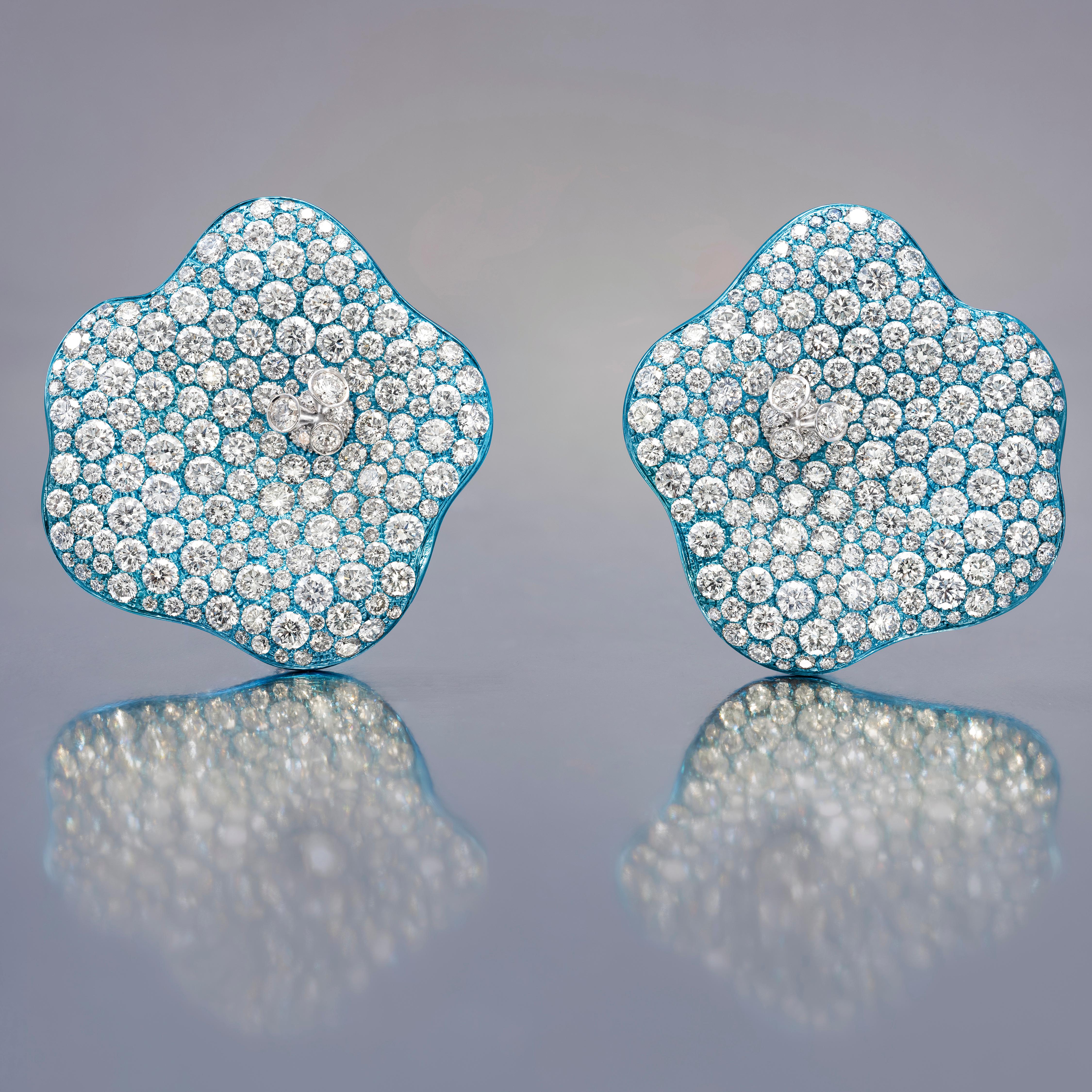 Earrings crafted in 18K White Gold, White Diamonds and Titanium 1