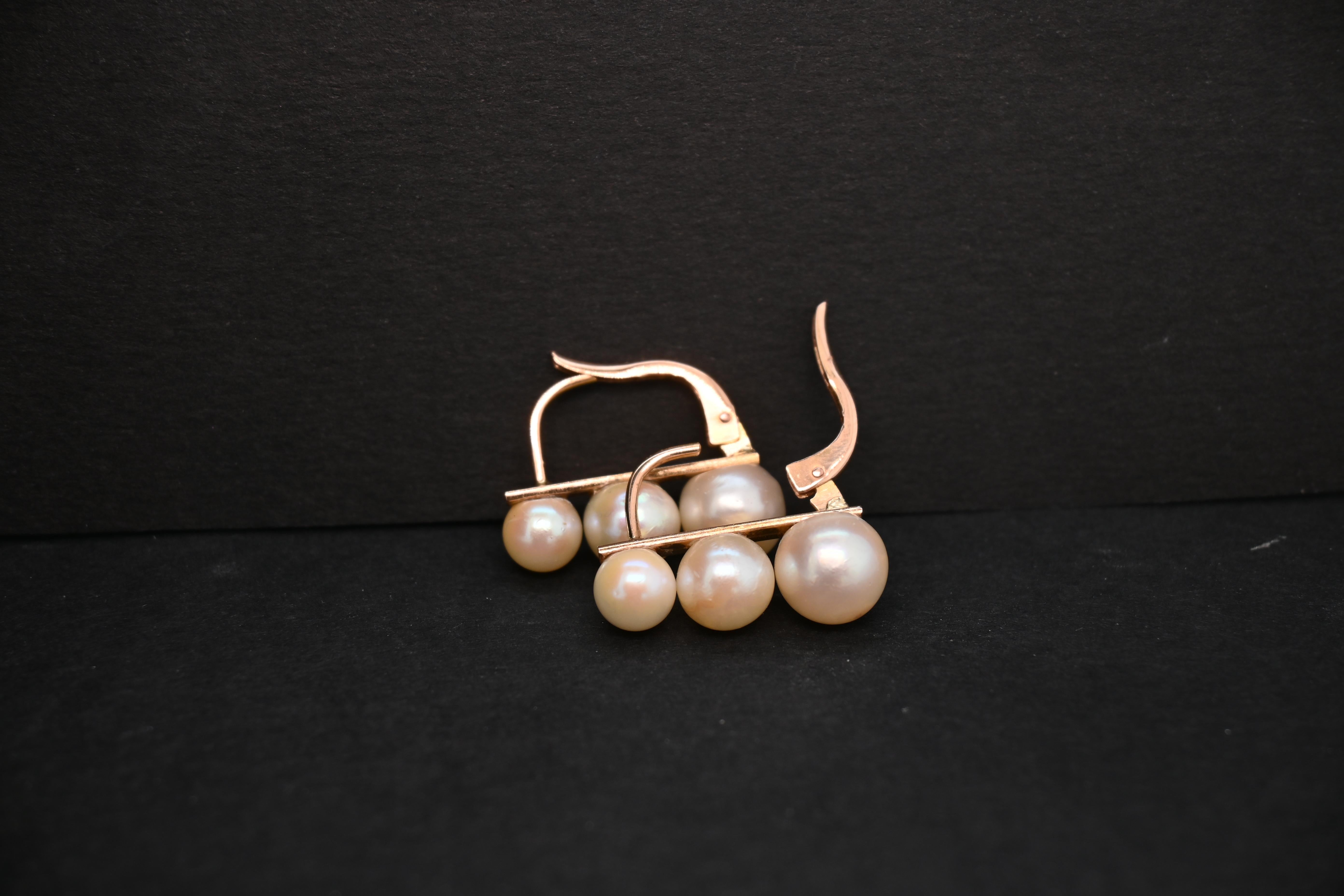 Women's Earrings Dangling Yellow Gold Six Cultured Pearls For Sale