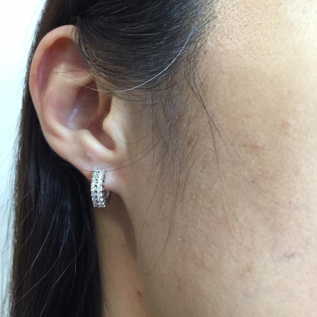 Earrings Diamond Hoop 18 Carat White Gold In New Condition For Sale In Bangkok, TH