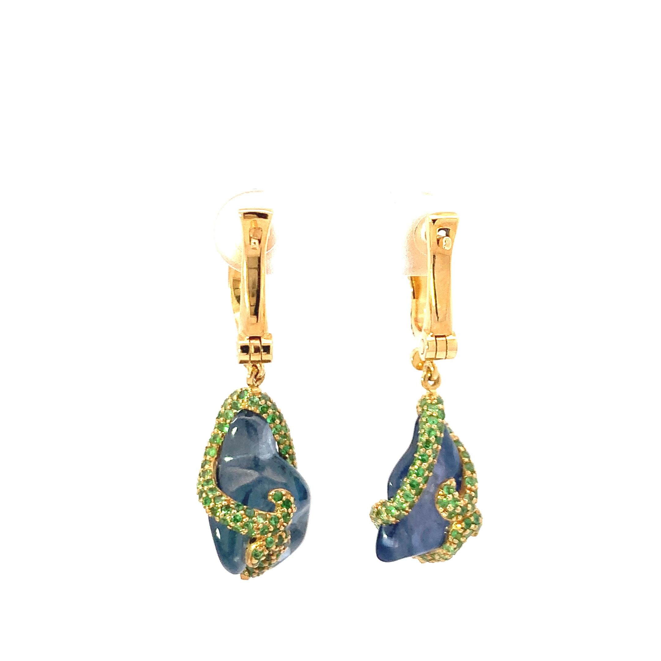 Earrings Diamond with Blue Sapphire and Tsavorites For Sale 1