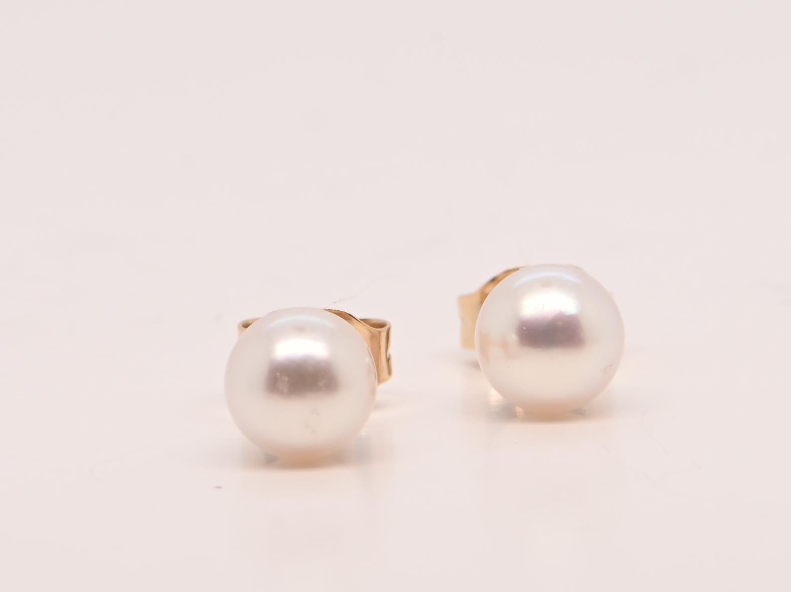 Earrings Akoya Pearls Yellow Gold 18 Carats In New Condition For Sale In Vannes, FR
