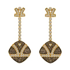 Earrings featuring Chocolate 
Vanilla Diamonds set in 14K Strawberry Gold