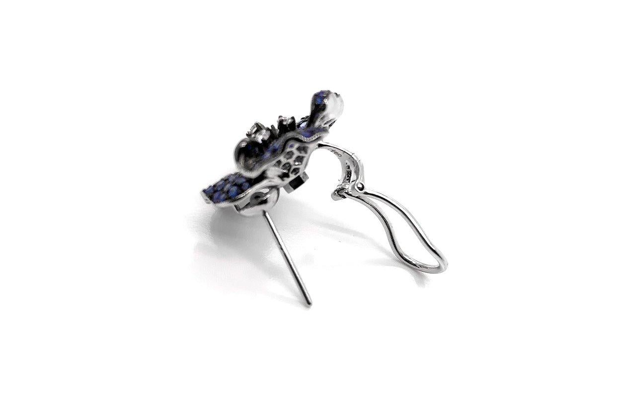Contemporary Earrings Flowers with Blue Sapphires Degrade 4.64 cts. & Diamonds 0.28 cts. For Sale
