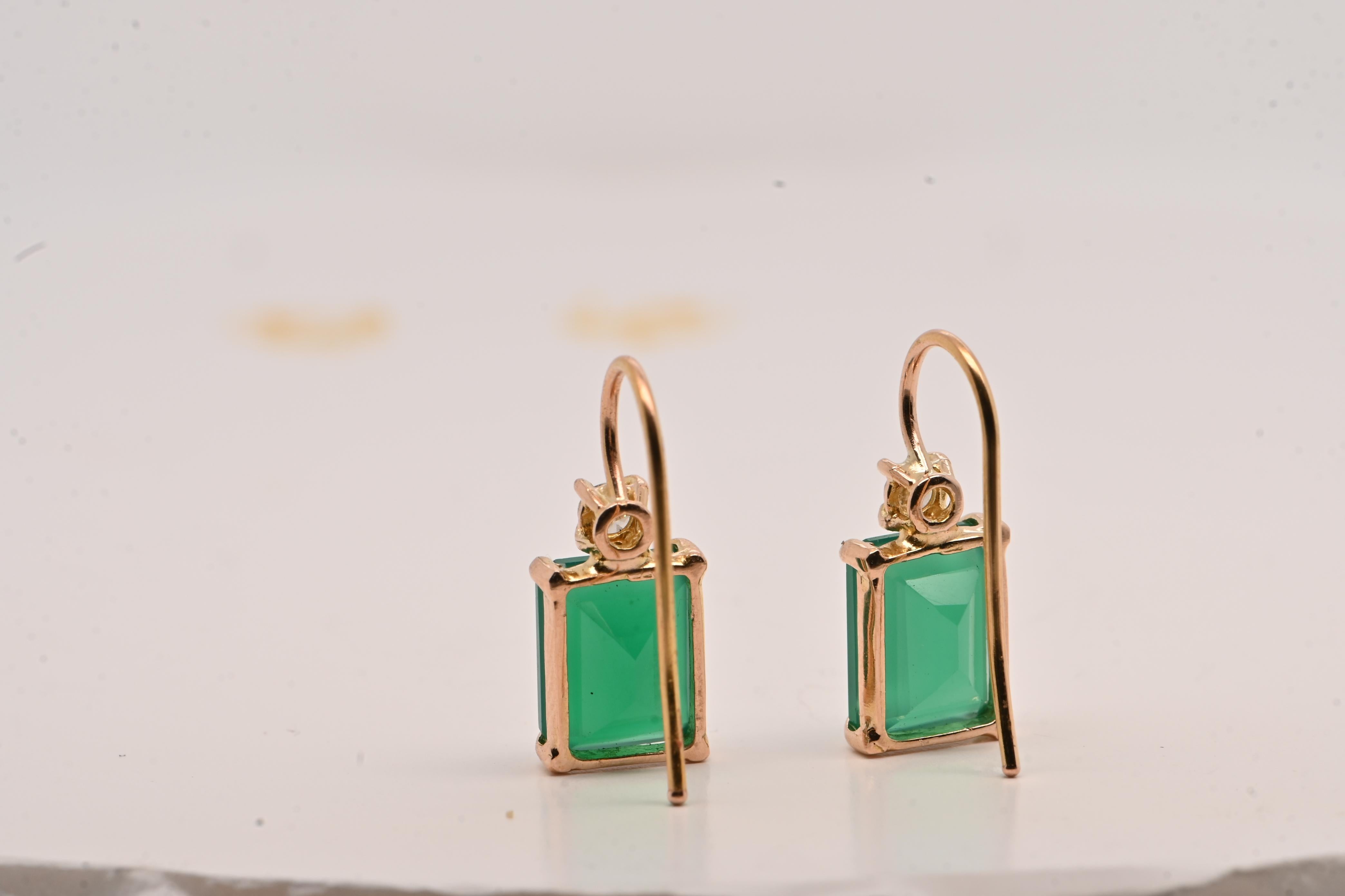 Earrings Green Onyx Diamants 0, 12 Carats Yellow Gold 18 Carats In New Condition For Sale In Vannes, FR