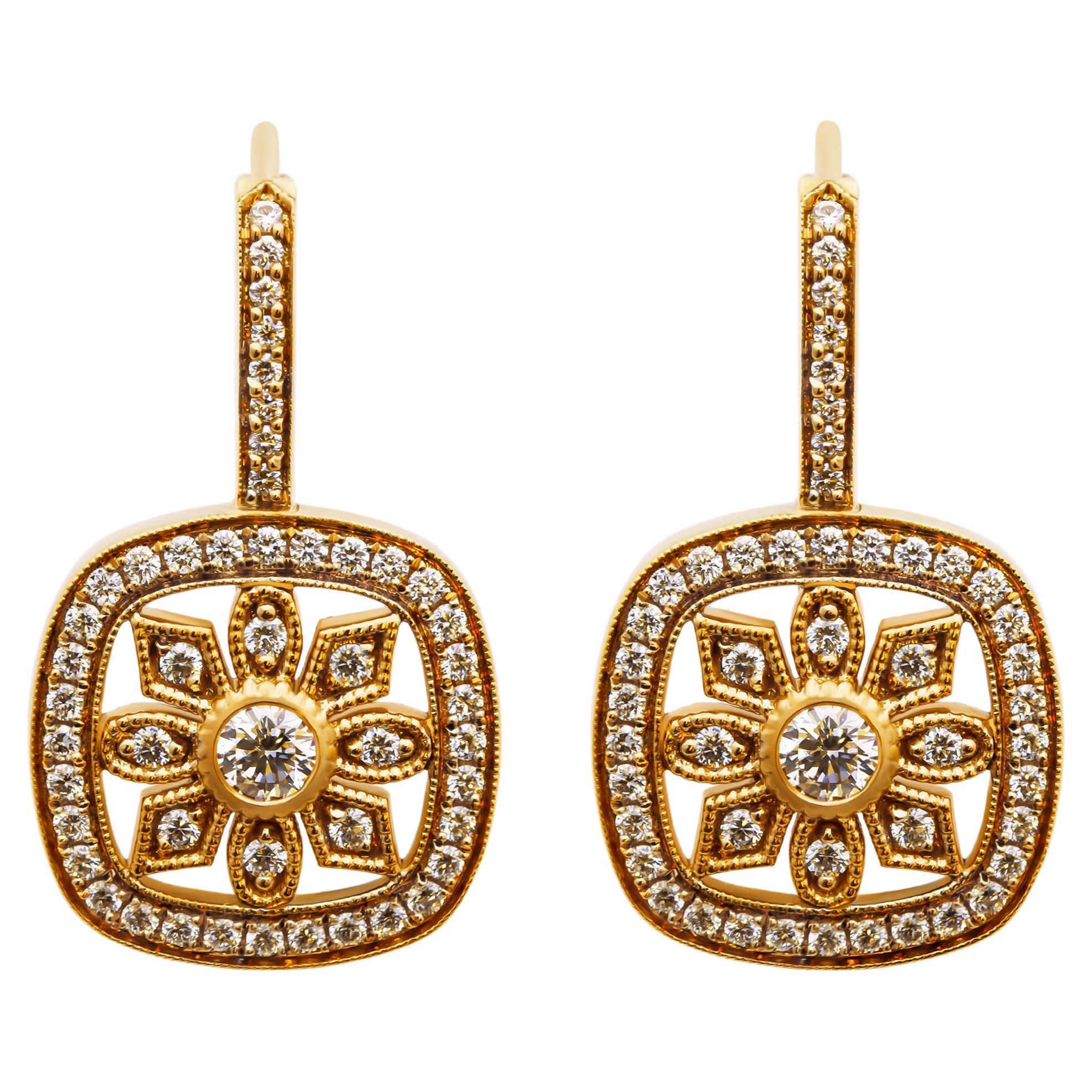 Earrings in 14K Yellow Gold Art Deco Style For Sale