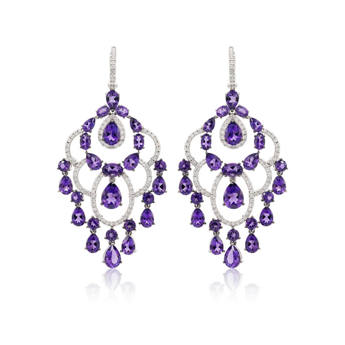 Boucles d'oreilles en or blanc 18 carats, diamants et améthyste en vente 1