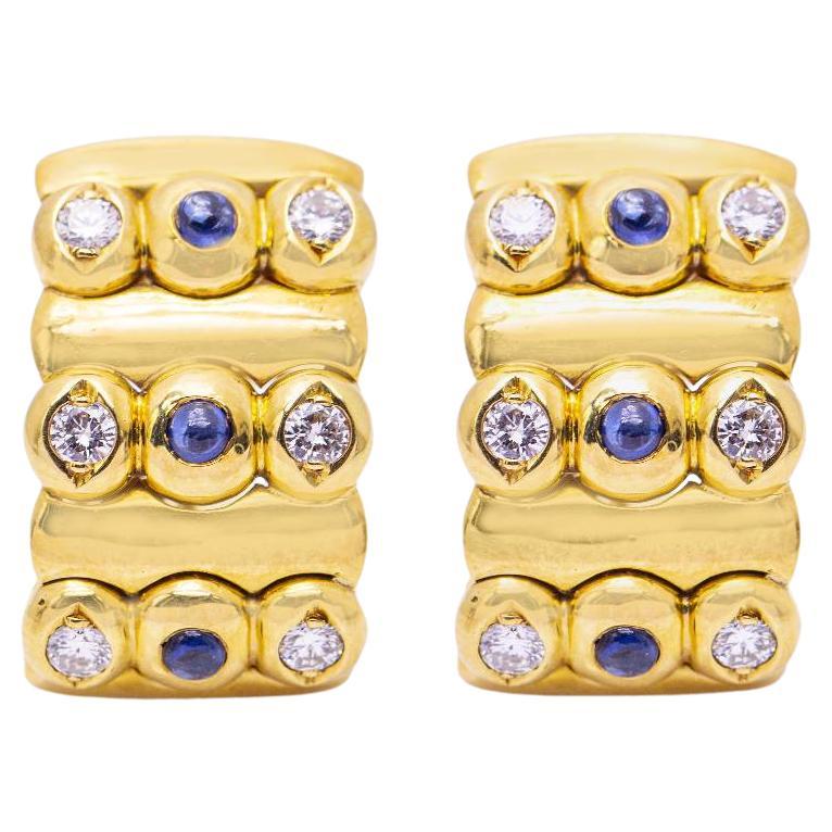 Earrings in Gold, Sapphire and Diamonds For Sale
