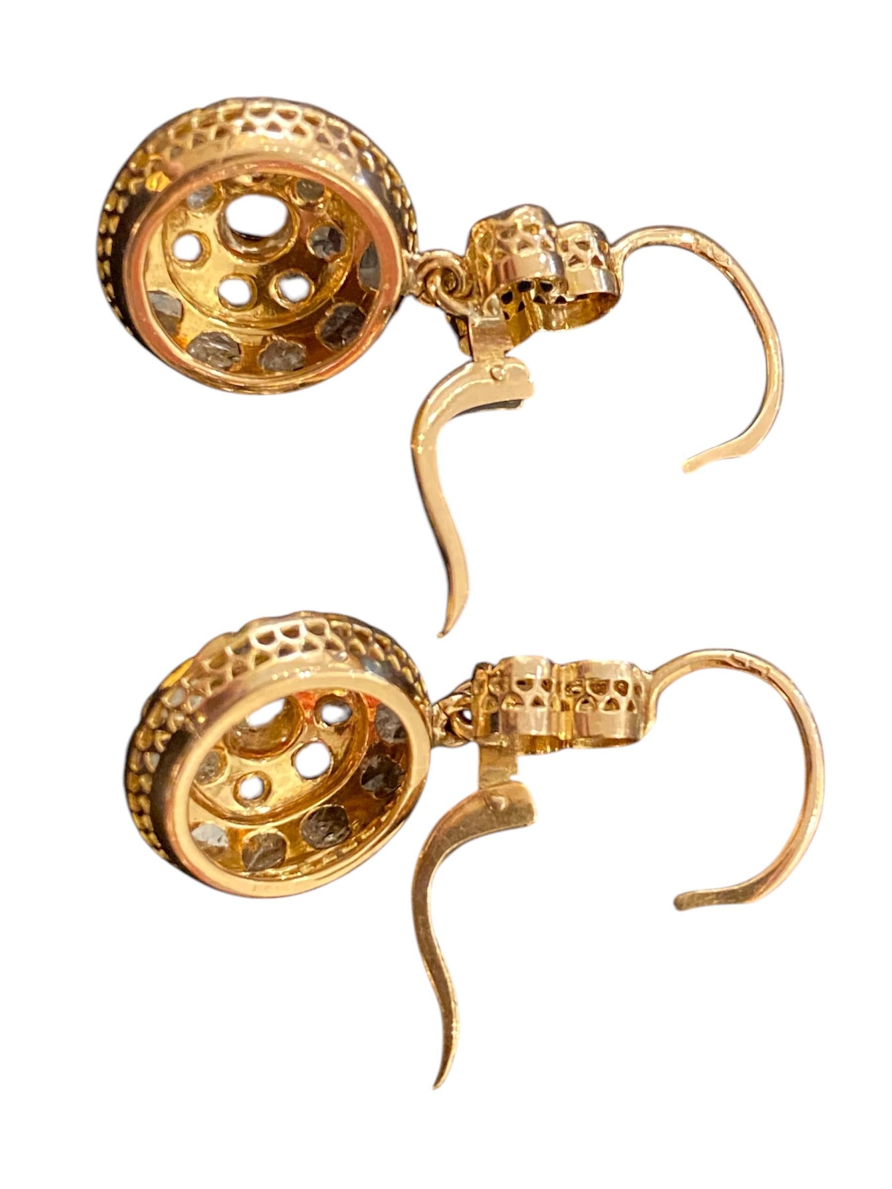 Ohrringe aus Gold mit Diamanten, portugiesisch, frühes 20. Jahrhundert (Rosenschliff)