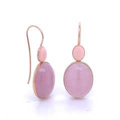 Ohrringe aus Roségold mit Cabochons aus Opal und Rosenquarz