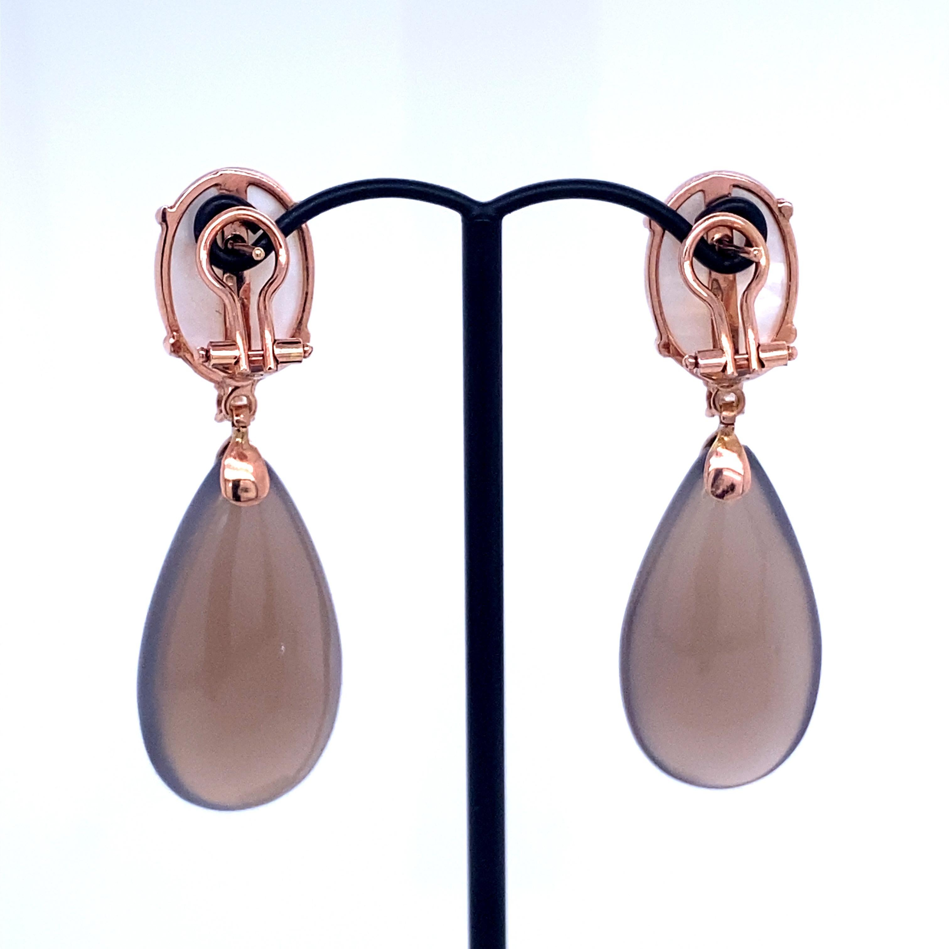 Earrings in Pink Gold with Mother-of-Pearl, Diamonds 0.14 Carat and Gray Agate In New Condition For Sale In Vannes, FR