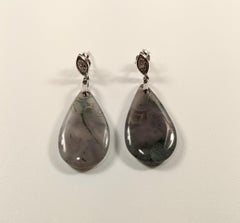Earrings in White Gold and Gray Veined Quartz