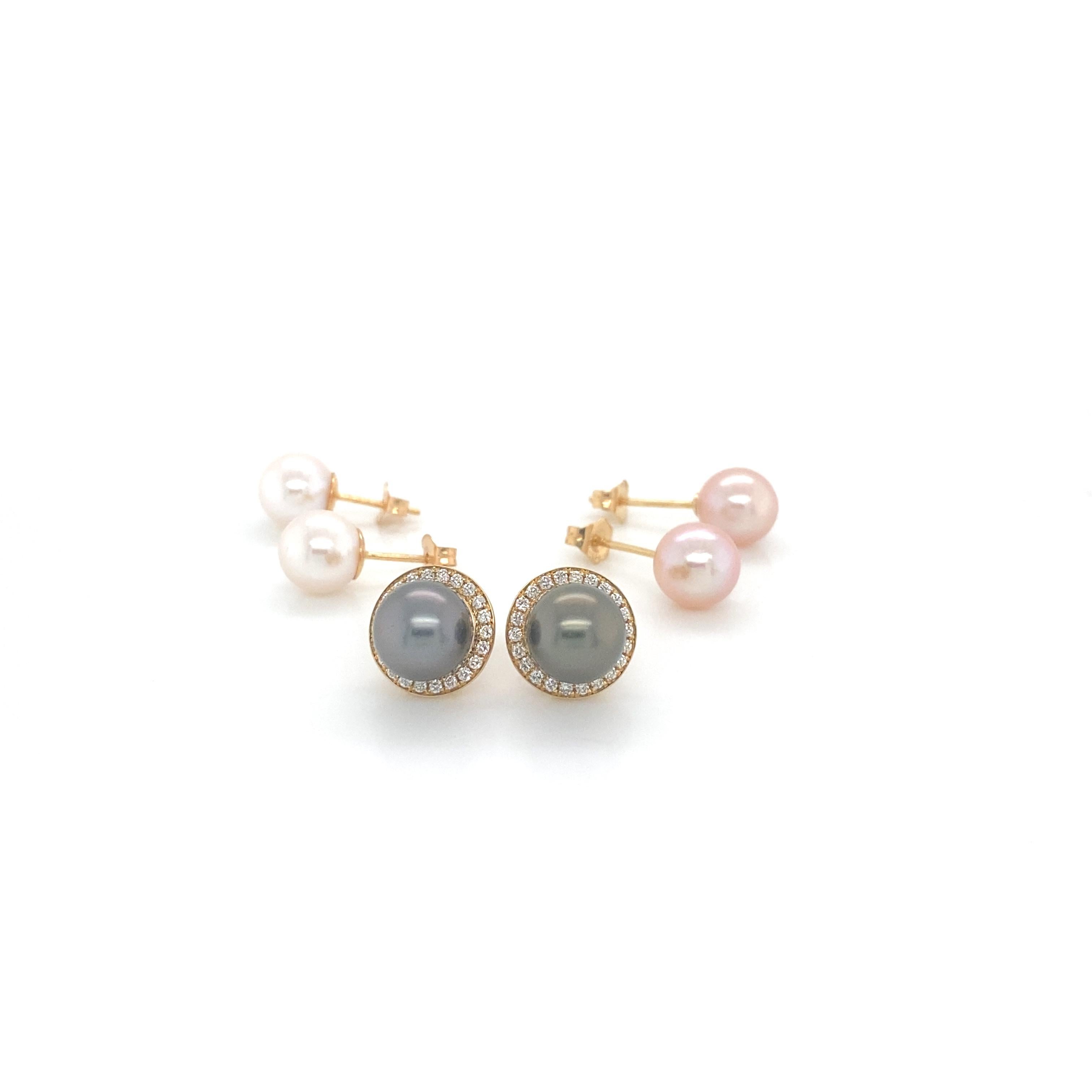 Artisan Earrings Interchangeable Cultured Pearl and Diamonds and Yellow Gold 18 Karat  For Sale