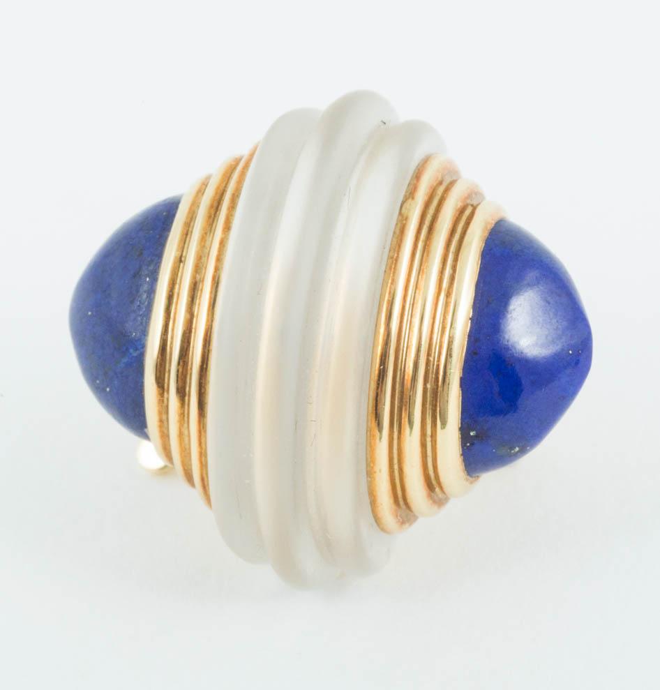 Boucheron Clip Earrings, Frosted Crystal & Lapis Lazuli in 18k Gold, French 1950 (Modernistisch) im Angebot