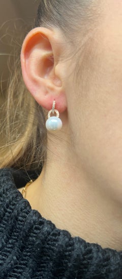 Ohrringe mit Anhängern aus Roségold mit Perlen und Diamanten