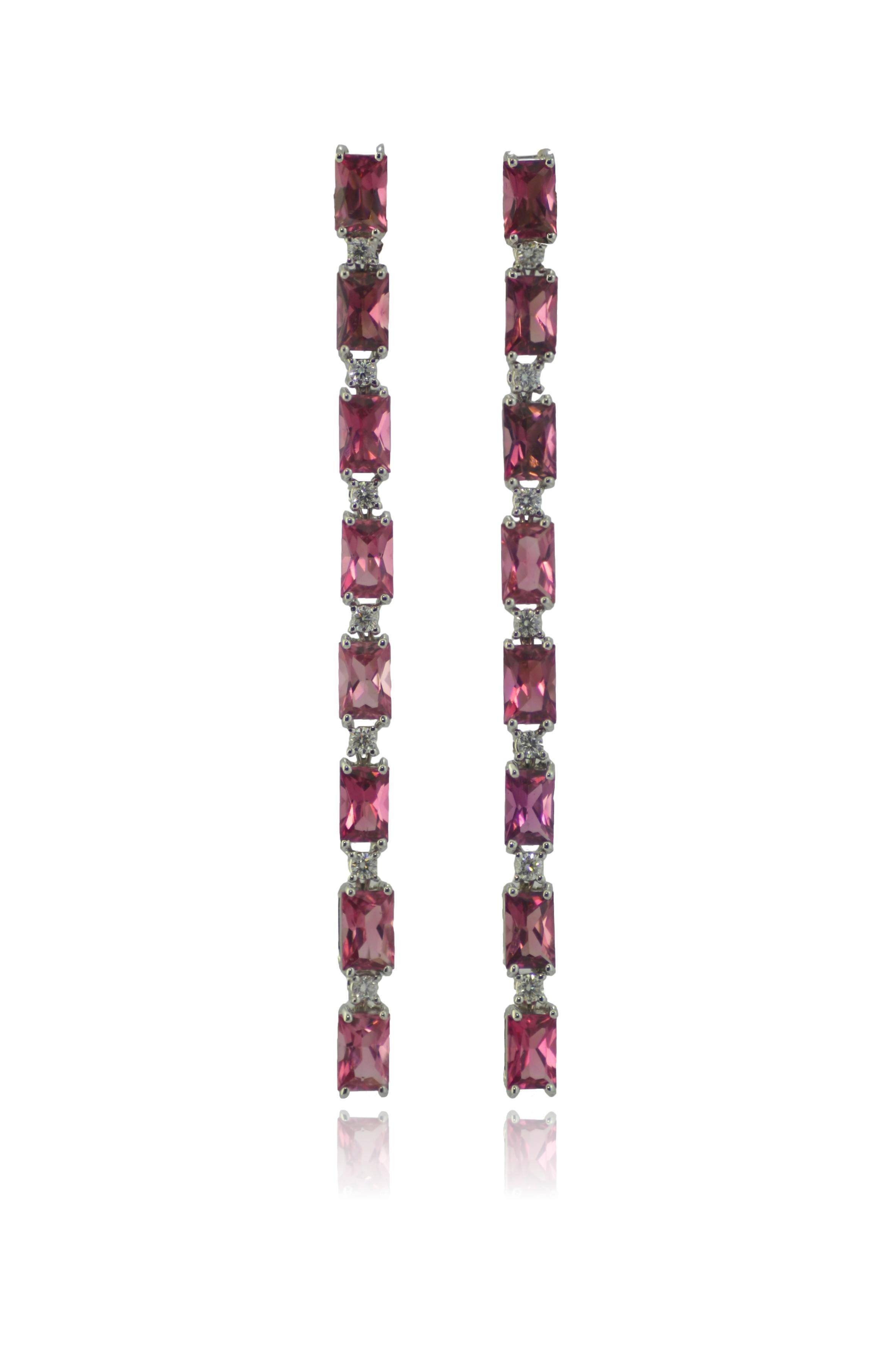 Contemporain Tourmaline rose et diamants  Boucles d'oreilles en or blanc 18KT fabriquées à la main en Italie en vente