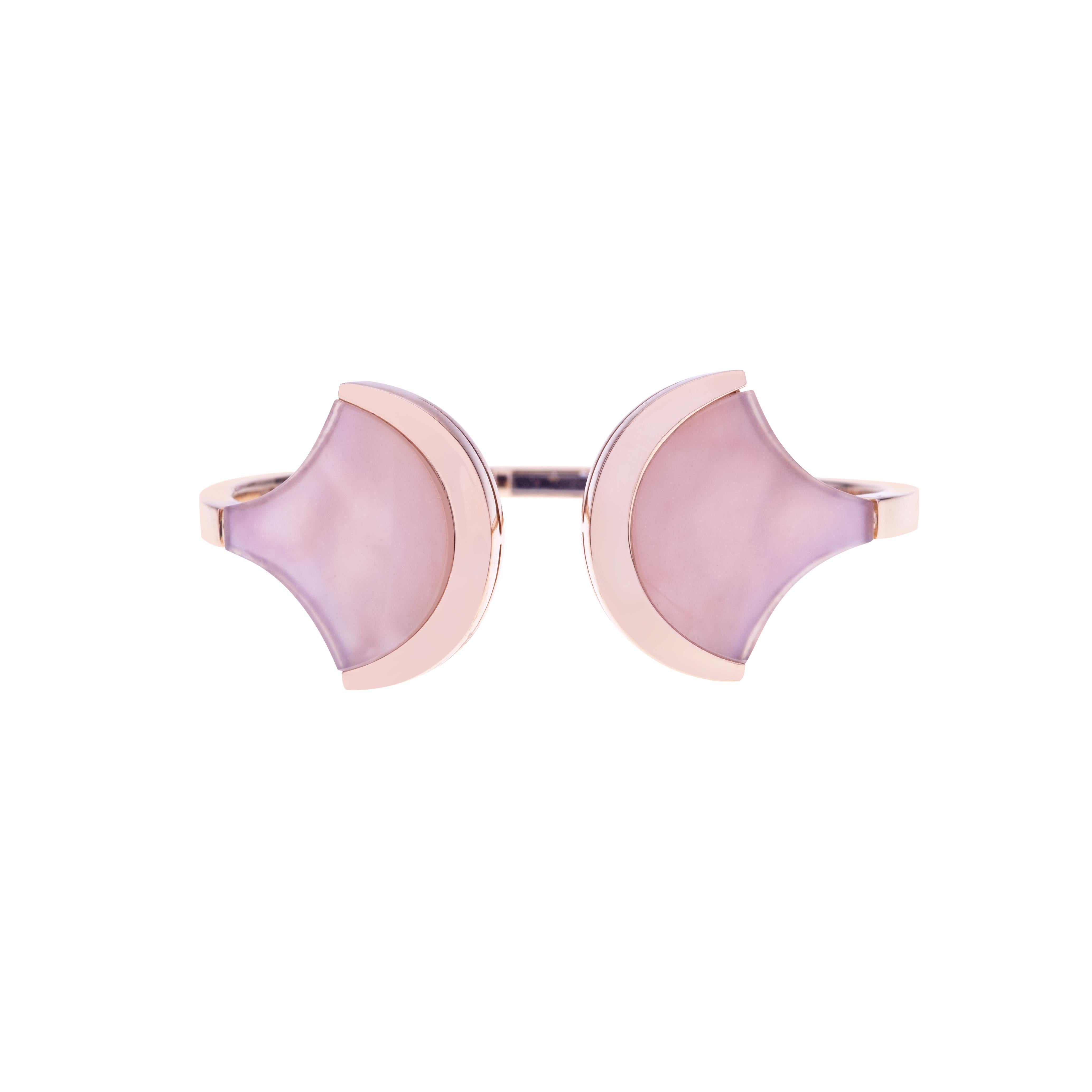 Earrings Rose Gold with Fan Shaped Mother of Pearl and Rock Crystal For Sale 4