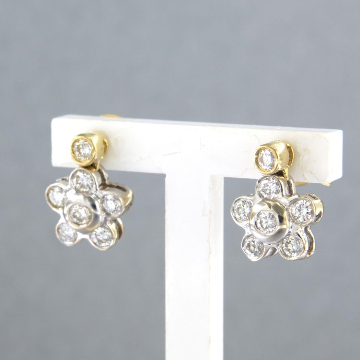 Modern Earrings set with diamonds 18k bicolour gold For Sale