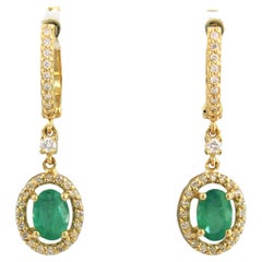 Ohrringe mit Smaragd bis zu 1,40 Karat und Diamanten bis zu 0,42 Karat 14k Gelbgold besetzt