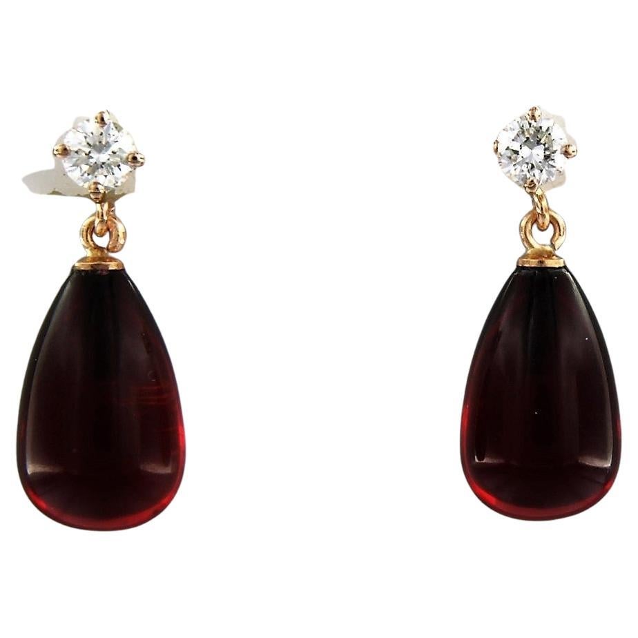 Earrings set with garnet and diamonds 18k pink gold For Sale