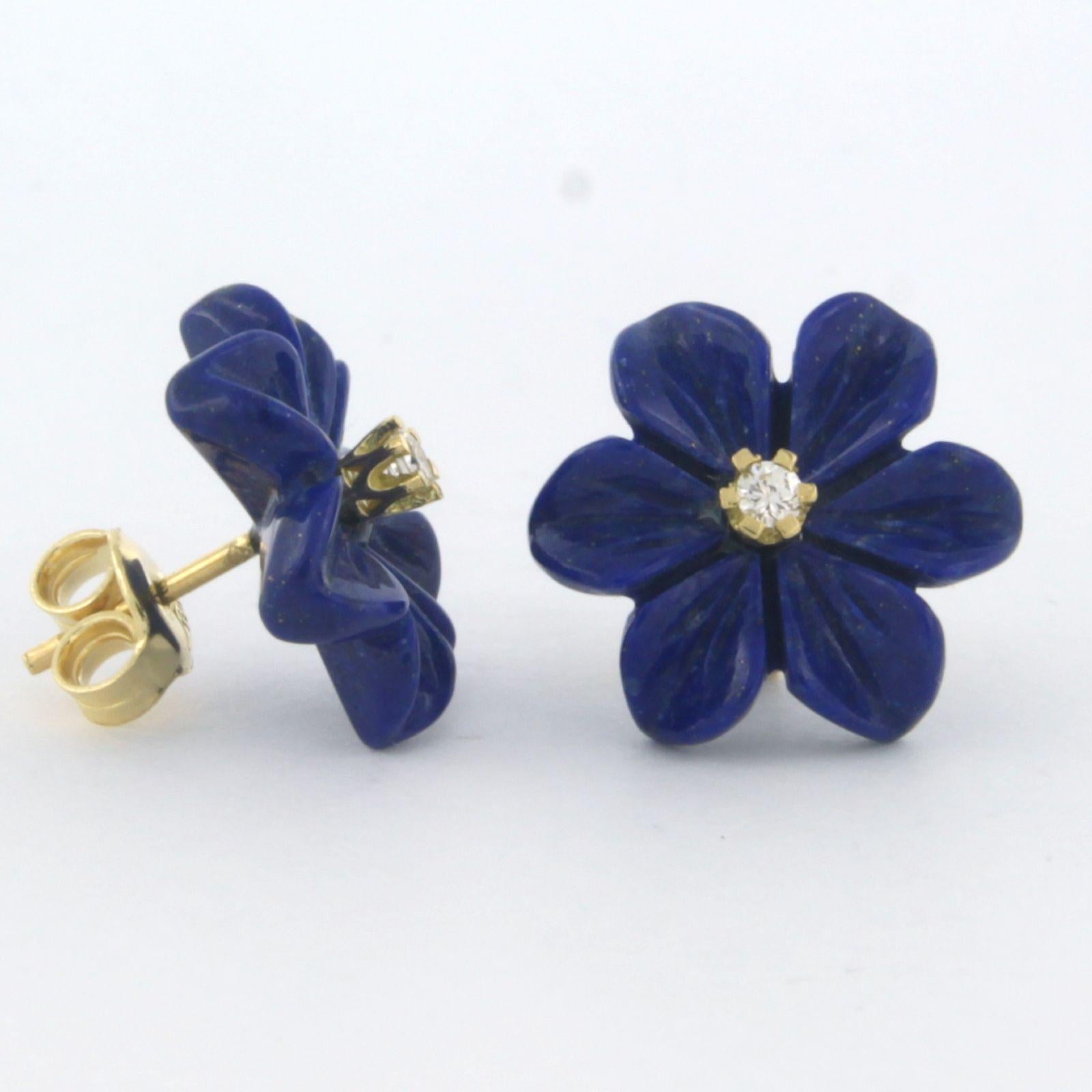 Ohrstecker aus 18k Gelbgold mit Lapislazuli und Diamant im Brillantschliff 0,08ct - K/L - VS/SI

detaillierte Beschreibung:

die Größe des Ohrsteckers hat einen Durchmesser von 1,4 cm

Gesamtgewicht 2,9 Gramm

gesetzt mit

- 2 x 1,5 cm blumenförmig