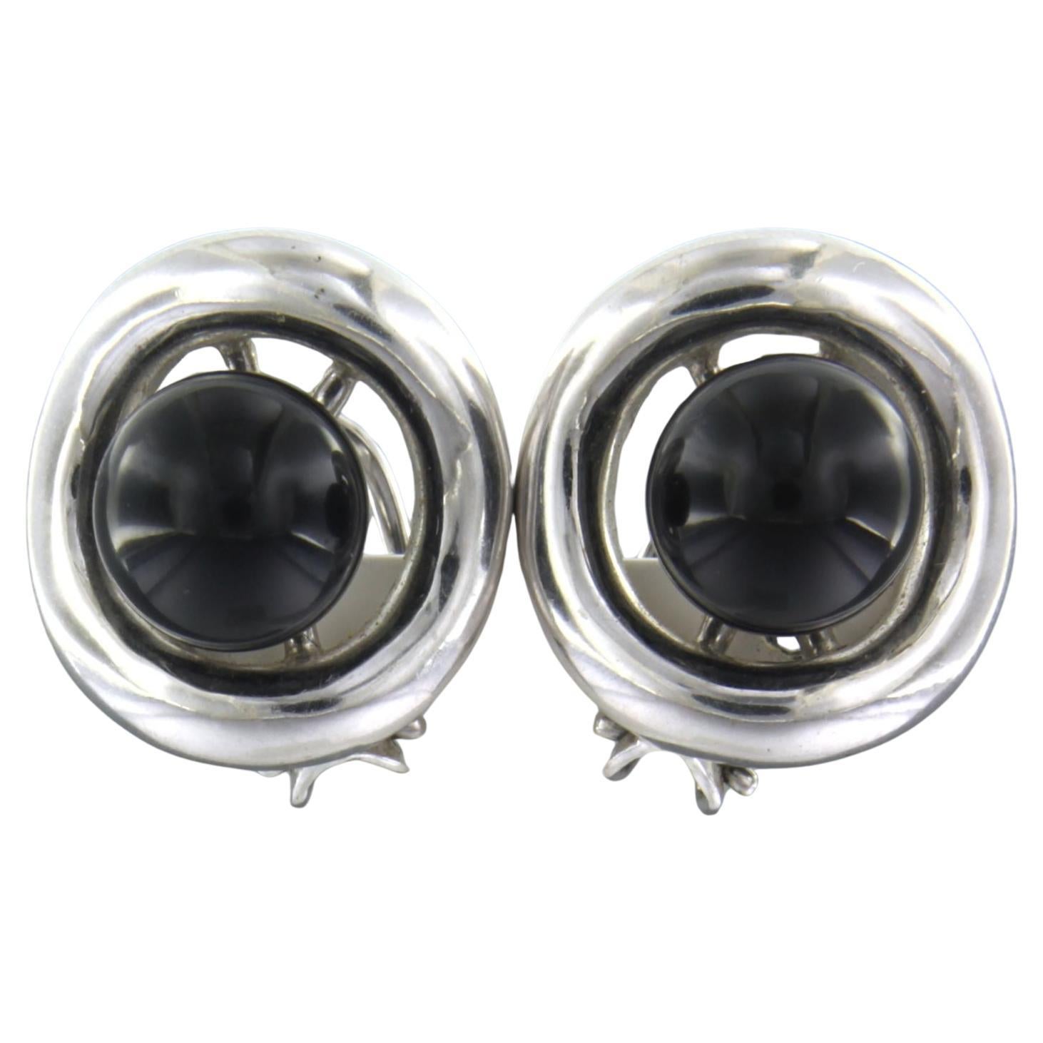 Earrings set with onyx 18k white gold For Sale