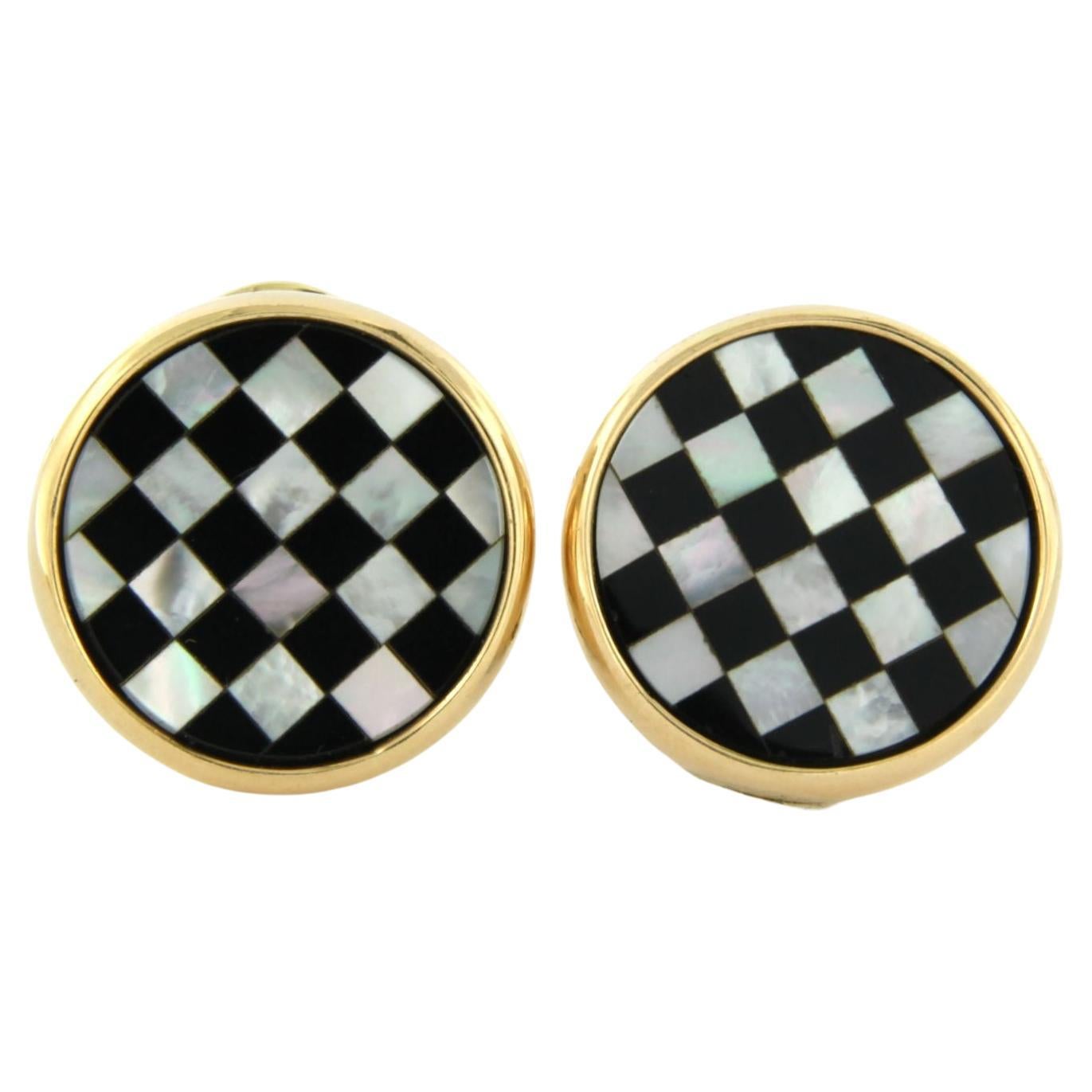 Earrings set with onyx and mother-of-pearl 14k yellow gold