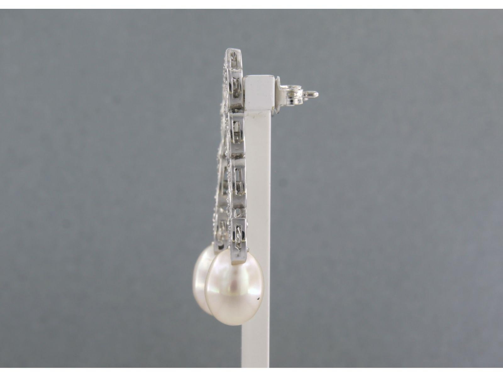 Women's Earrings set with pearl and diamonds 18k white gold and platinum For Sale