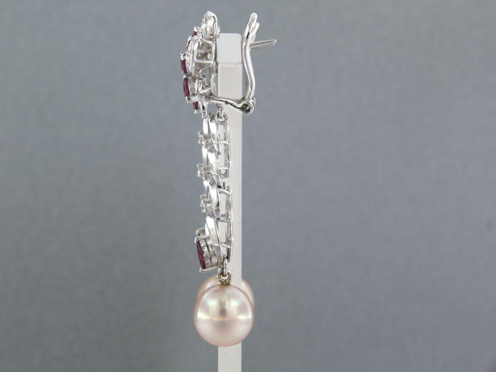 Earrings set with Pearl, Ruby and diamonds 14k white gold In Good Condition For Sale In The Hague, ZH