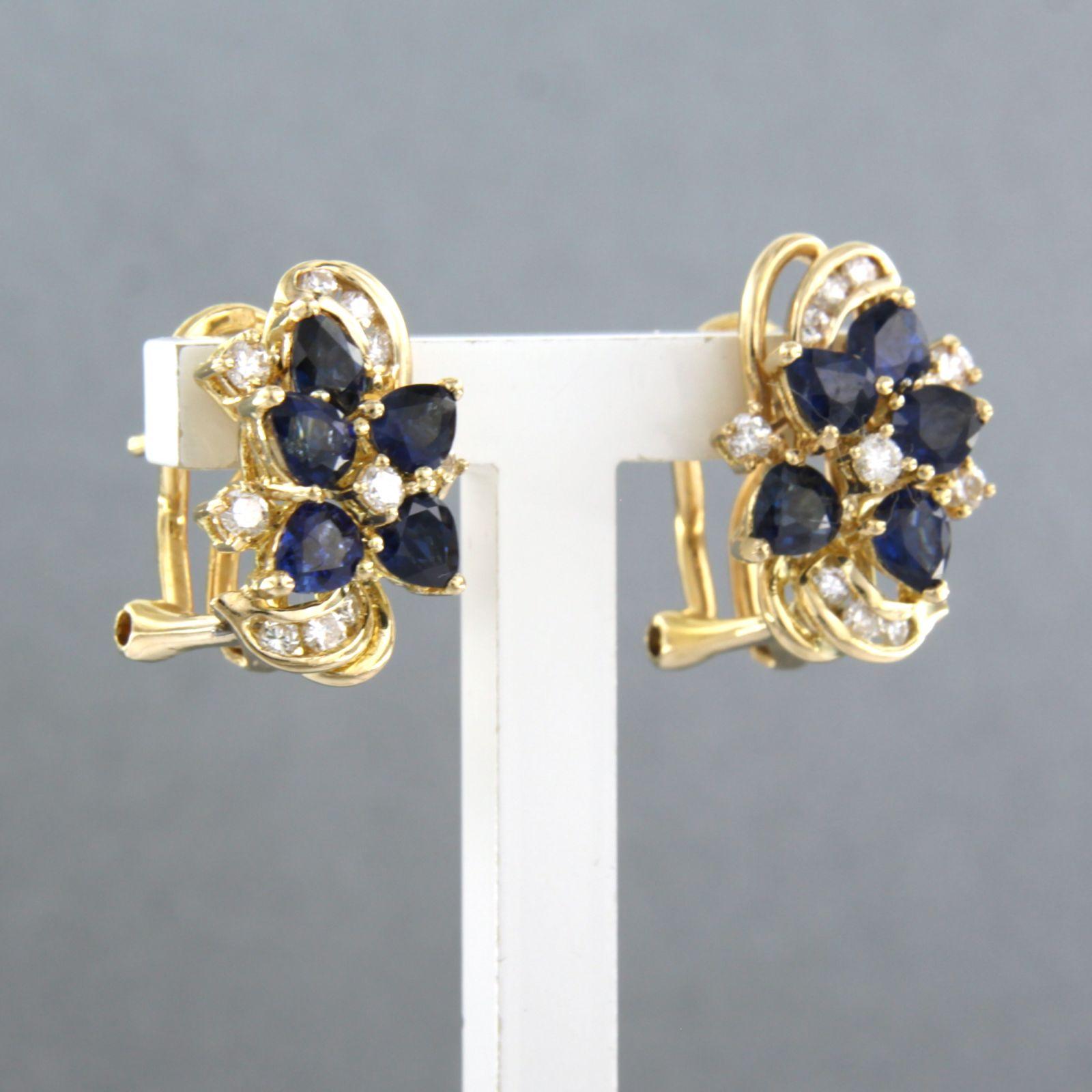 Modern Earrings set with sapphire and diamonds 18k yellow gold For Sale
