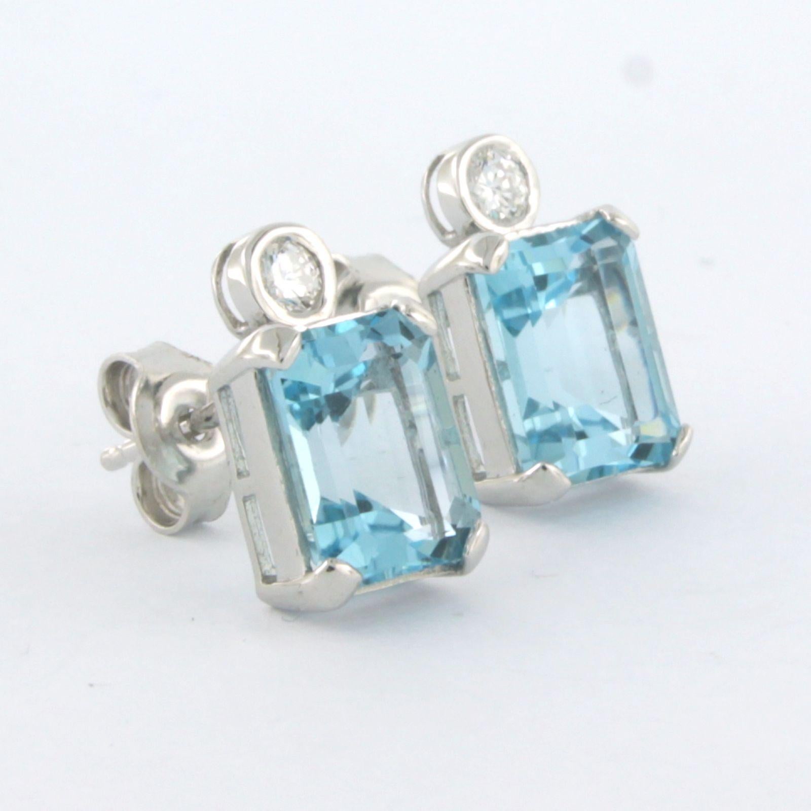Earrings set with topaz and diamonds 14k white gold In New Condition For Sale In The Hague, ZH