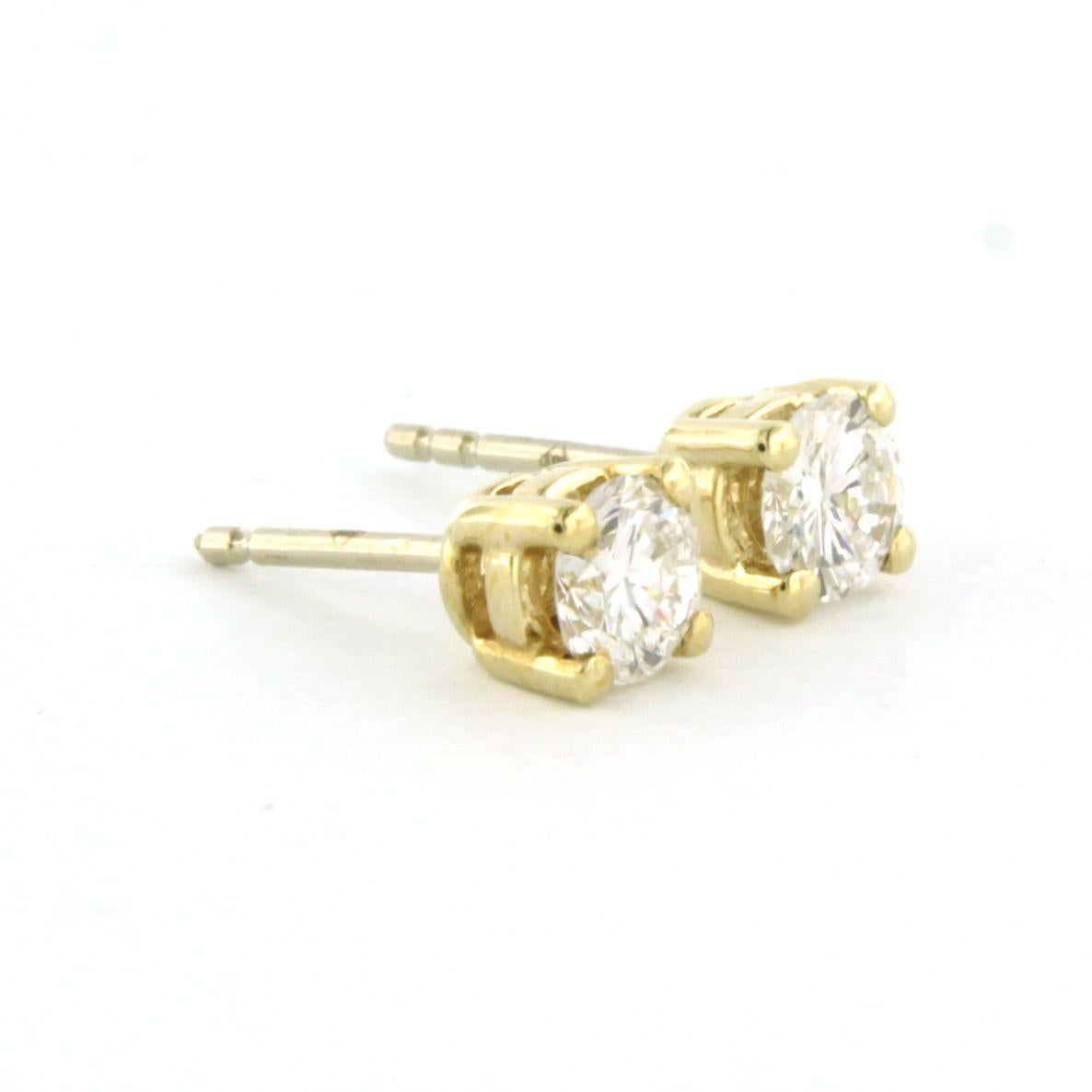 Earrings studs set with diamonds 14k yellow gold In New Condition In The Hague, ZH