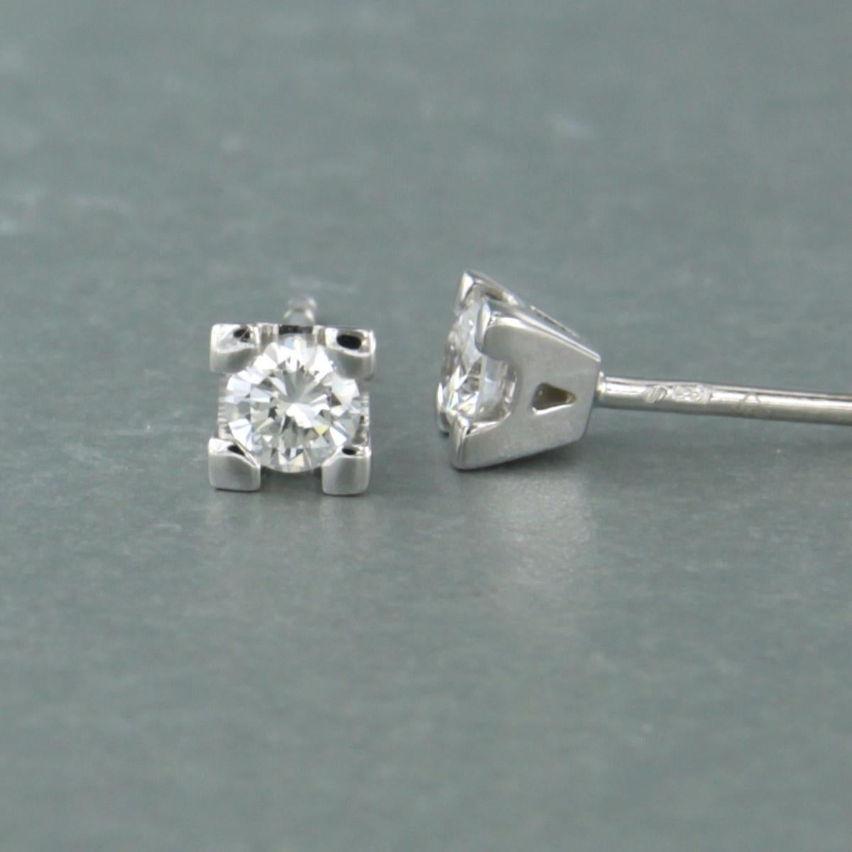 Ohrstecker mit Diamanten im Brillantschliff bis zu 0,2ct 18k Gold 1,4 Gramm Damen im Angebot