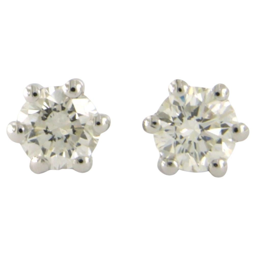 Earrings studs with brilliant cut diamonds up to 0.72ct - 1.4 grams - 14k gold For Sale