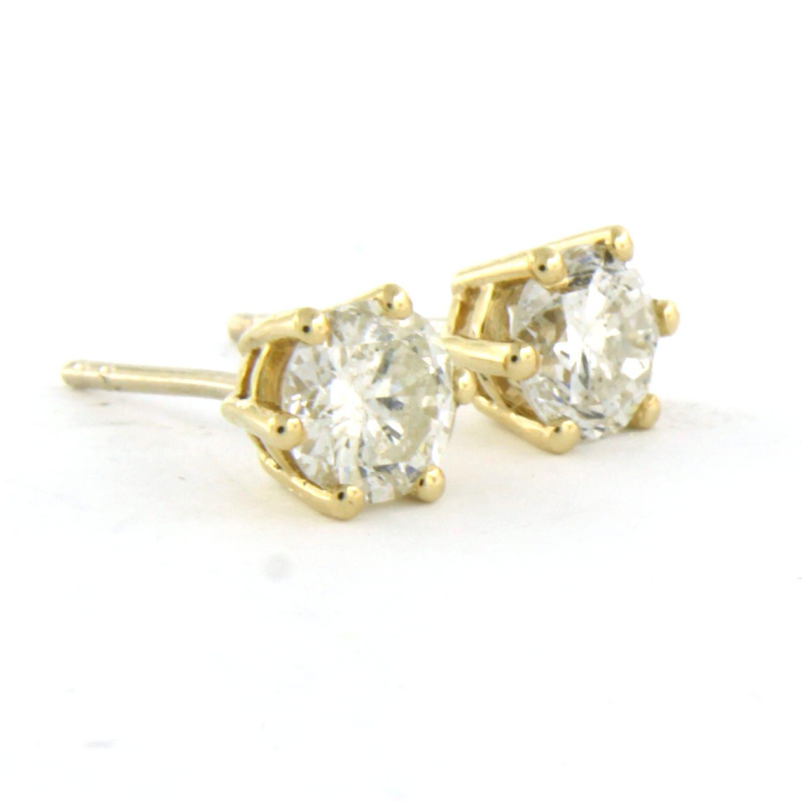 Boucles d'oreilles clous d'oreilles avec diamants taille brillant jusqu'à 1.44ct or jaune 14k Neuf - En vente à The Hague, ZH
