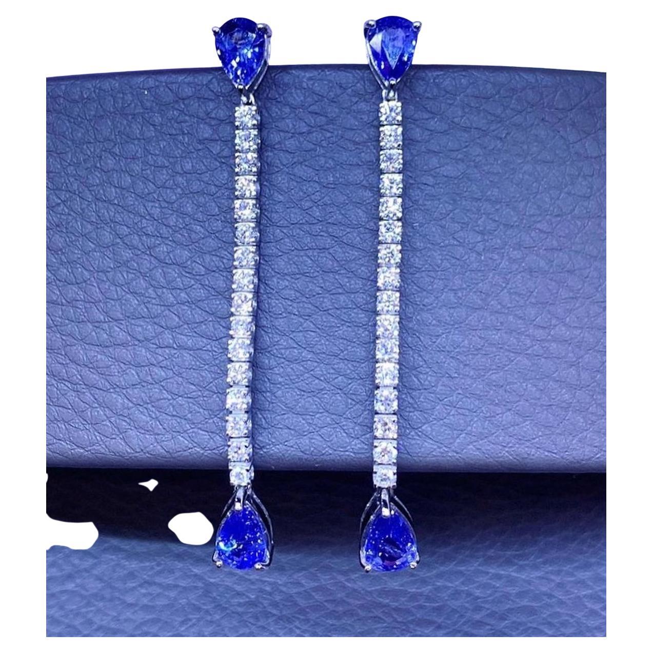 Stunning 5, 74 ct di Ceylon sapphires and diamonds on earrings 