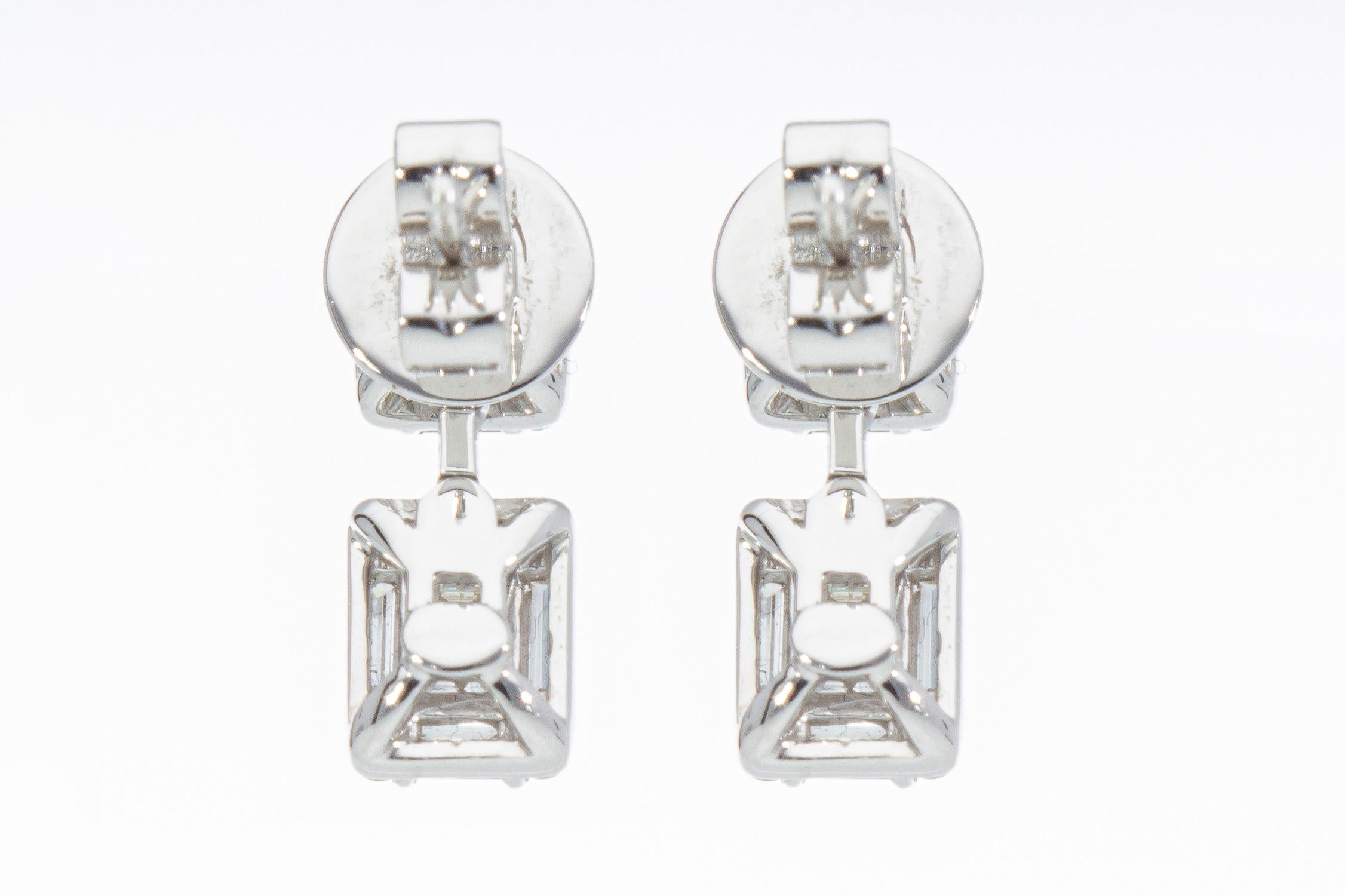 Earrings with 1.15 Ct of Baguette and Brilliant Cut Diamonds For Sale 6