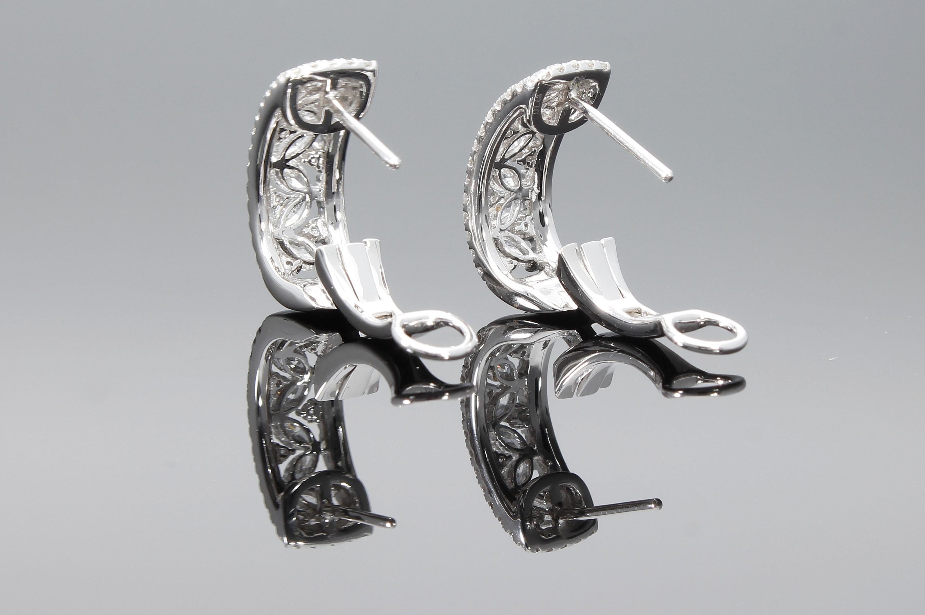 Earrings with 1.50 Ct of Navette and Brilliant Cut Diamonds Made in Italy For Sale 4