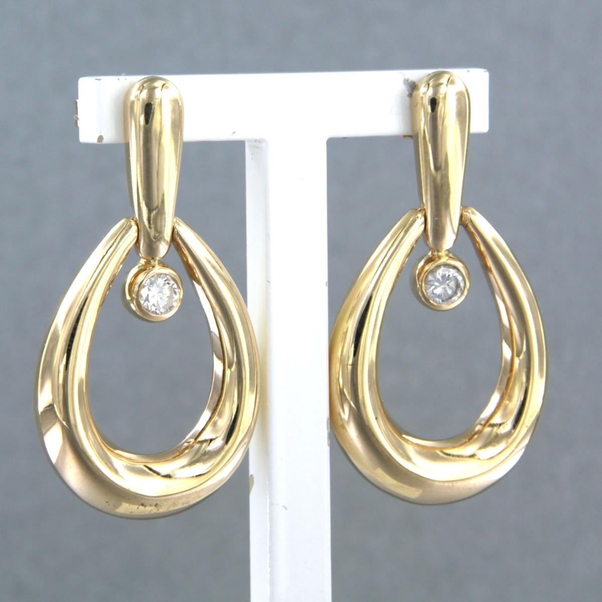 Moderne Boucles d'oreilles avec diamants taille brillant jusqu'à 0,25ct Or jaune 14k 9,3 grammes en vente