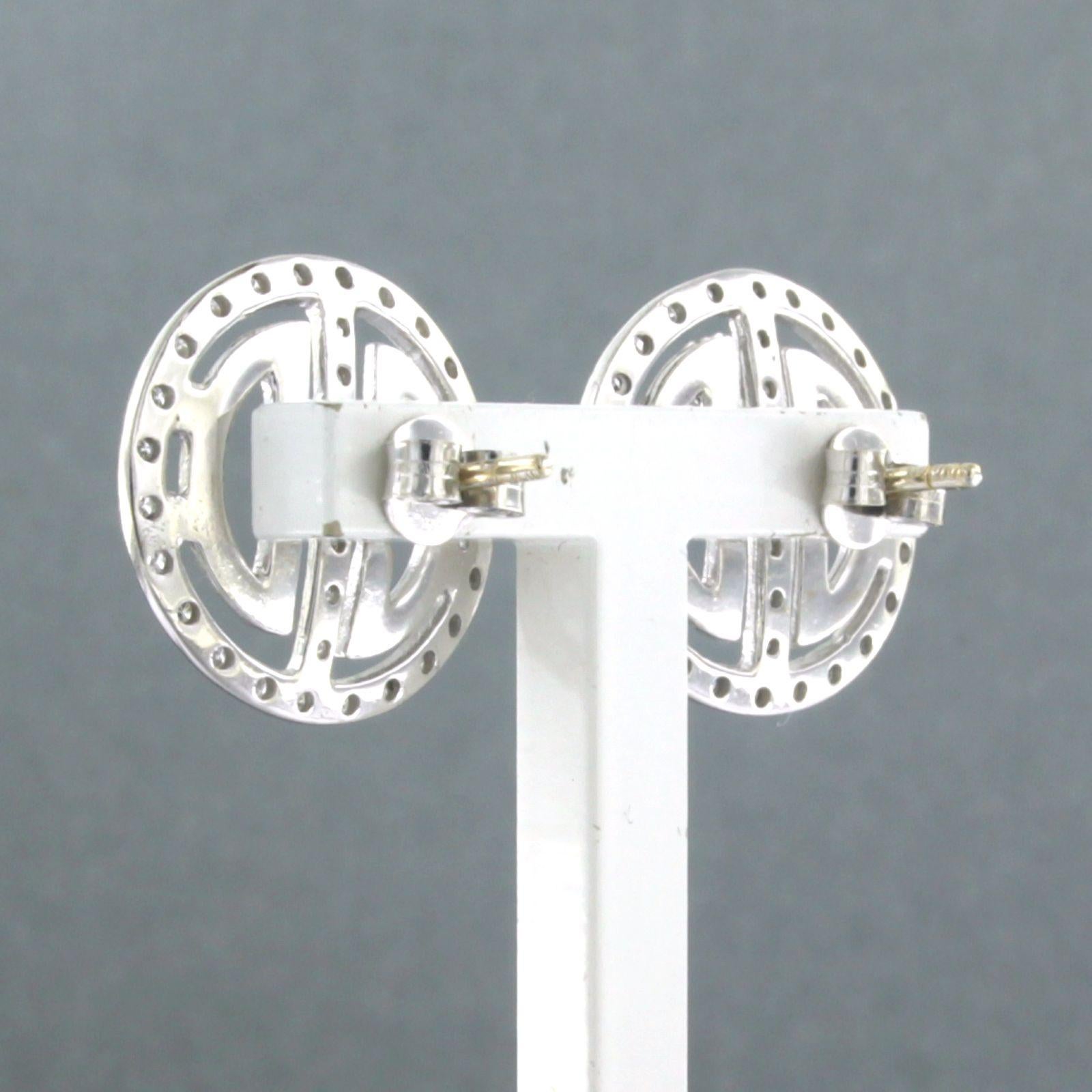 Boucles d'oreilles avec diamants taille brillant jusqu'à 0,33ct Or 18k 4,1 grammes Excellent état - En vente à The Hague, ZH