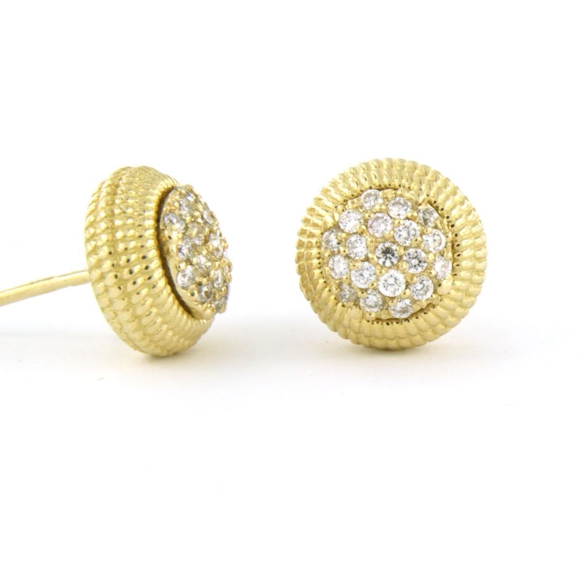 Moderne Boucles d'oreilles avec diamants taille brillant jusqu'à 0,42ct Or jaune 18k 4,9 grammes en vente