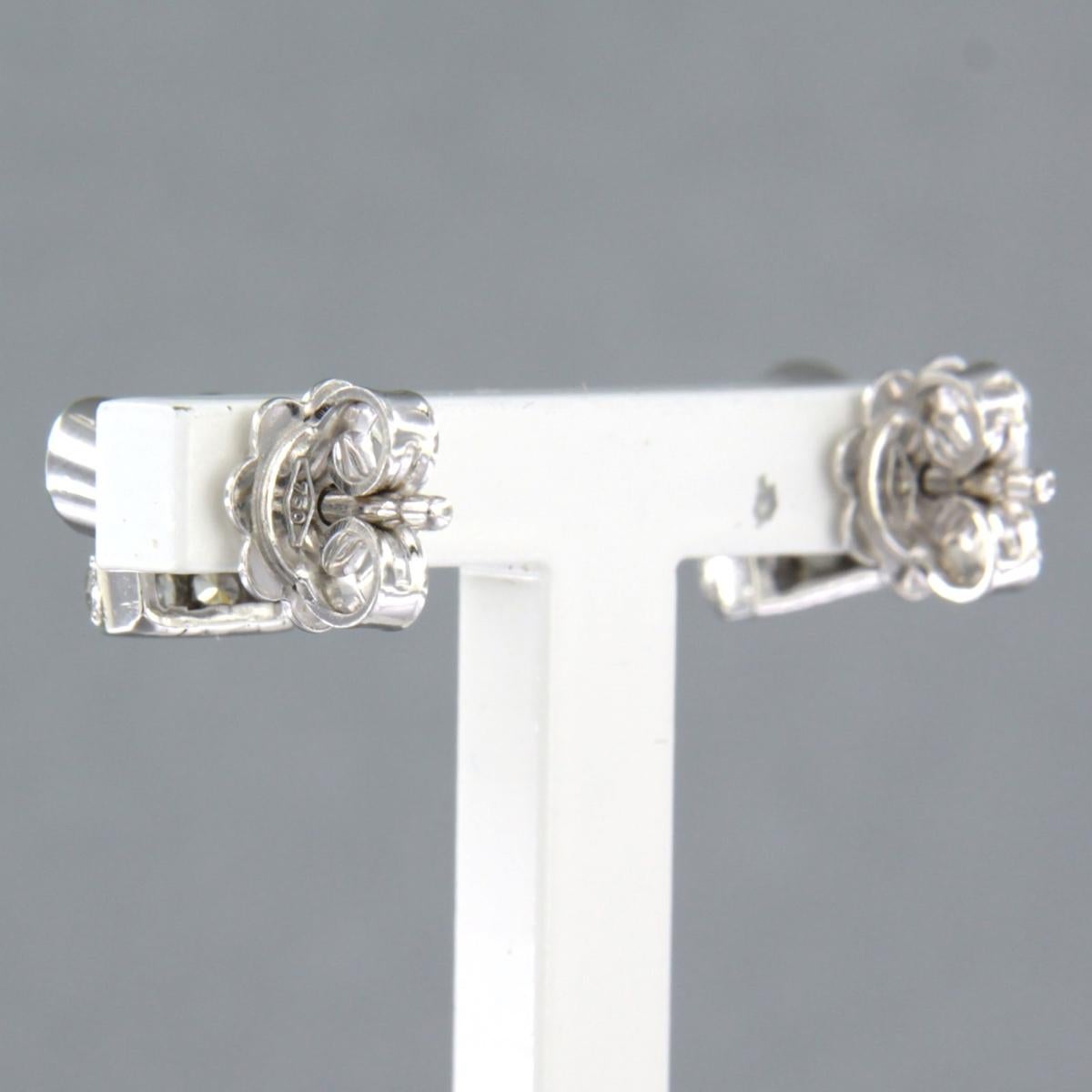 Taille brillant Boucles d'oreilles avec diamants taille brillant jusqu'à 0,60ct Or blanc 18k 3,8 grammes en vente