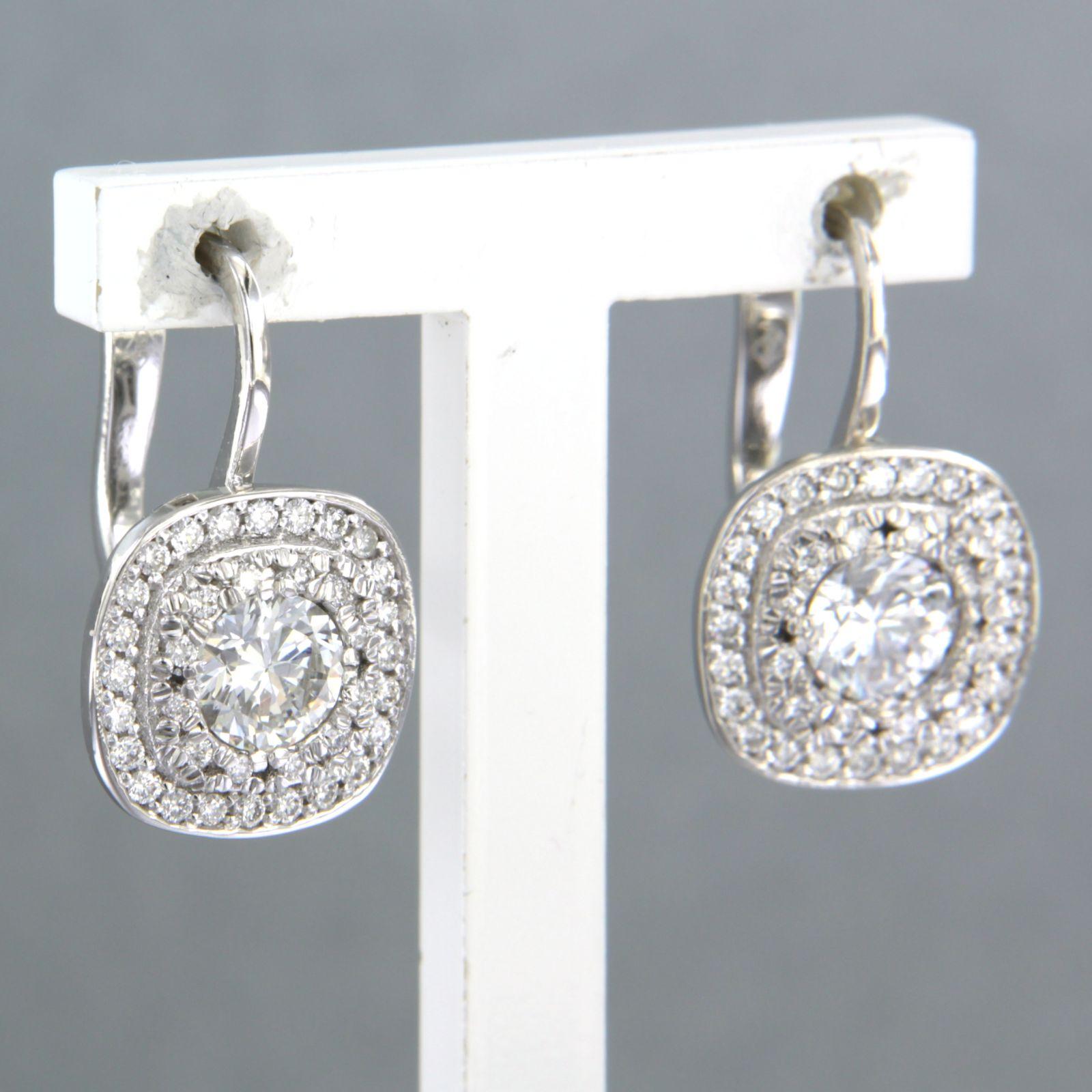 Boucles d'oreilles avec diamants taille brillant jusqu'à 1,29ct or 14k 4,4 grammes en vente 3