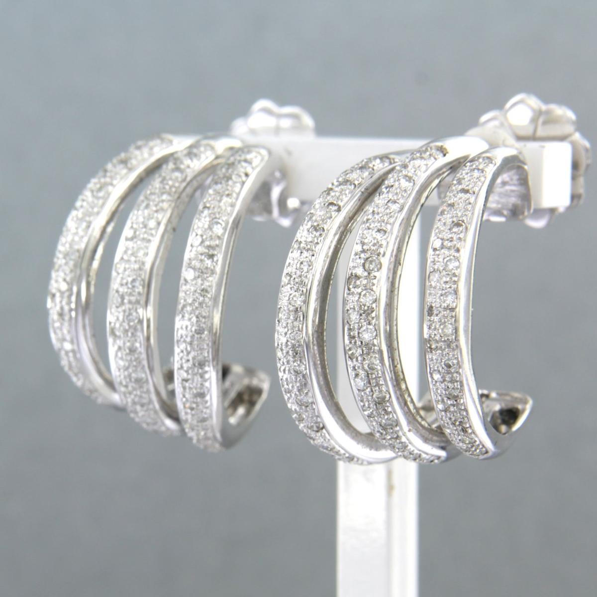 Earrings with brilliant cut diamonds up to 1.60ct 14k white gold 14.1 grams In Excellent Condition For Sale In The Hague, ZH
