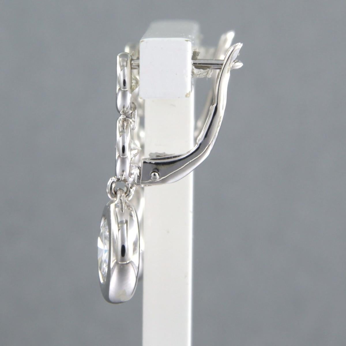 Moderne Boucles d'oreilles avec diamants taille brillant jusqu'à 1,80ct or 14k 3,8 grammes en vente