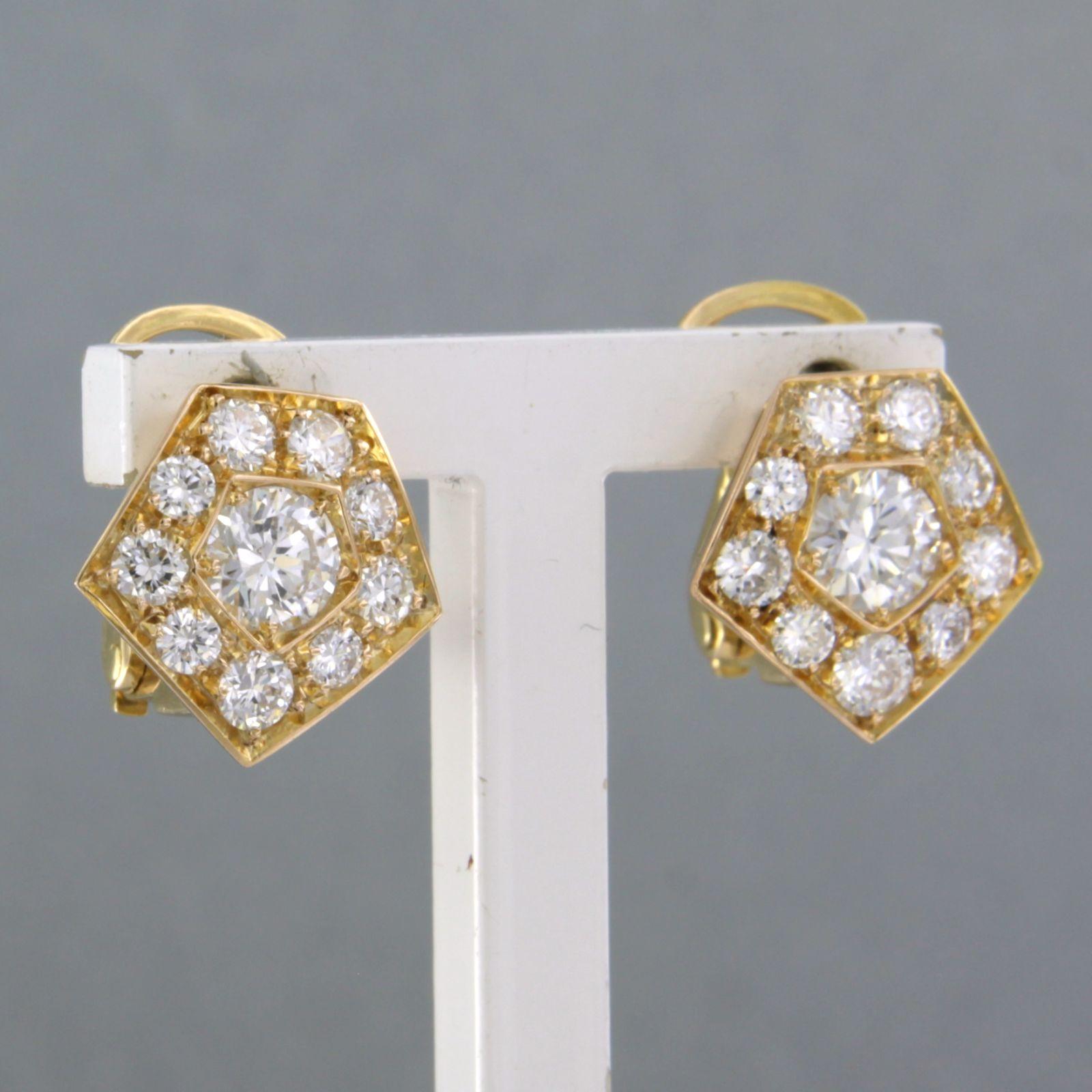 Women's Earrings with brilliant cut diamonds up to 2.00ct 18k yellow gold 4.8 grams For Sale